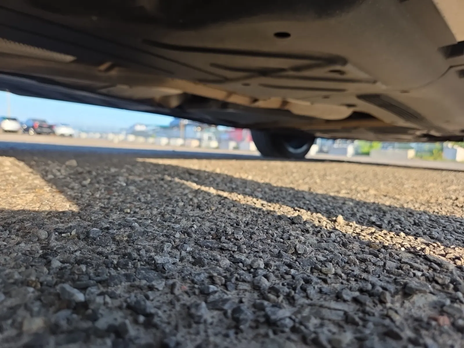 Undercarriage - Passenger Photo