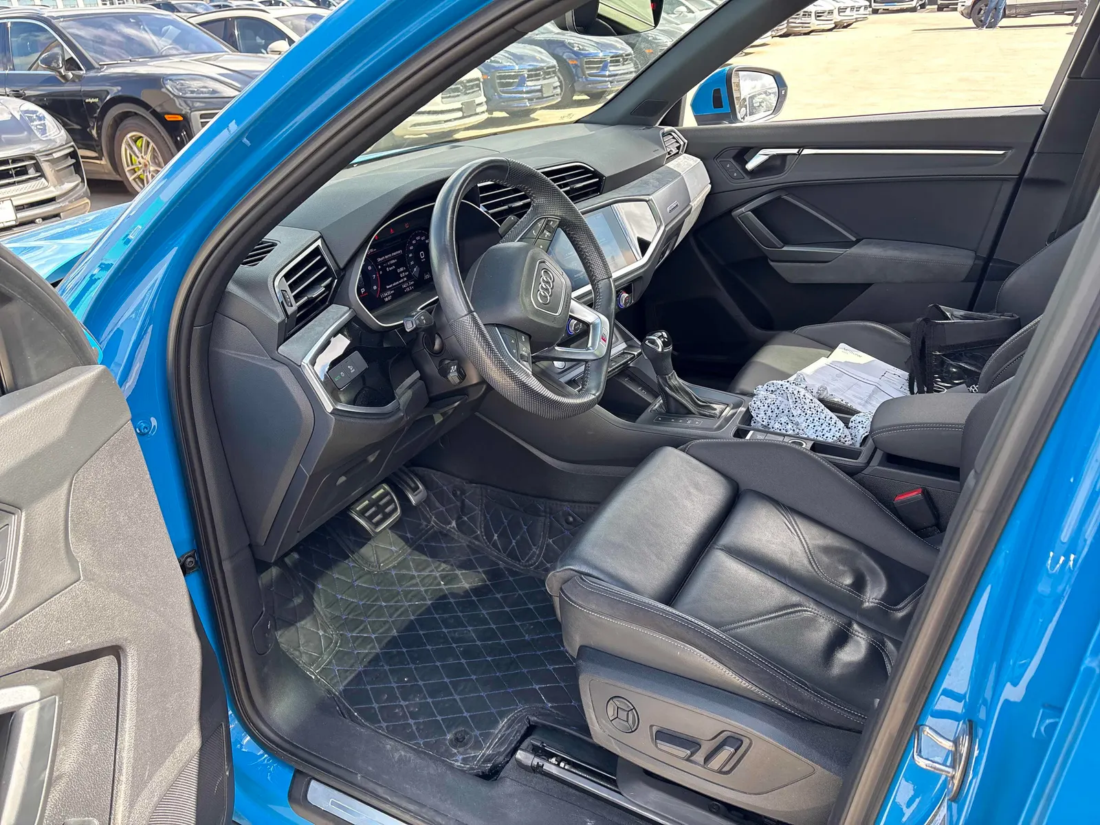 Interior driver side