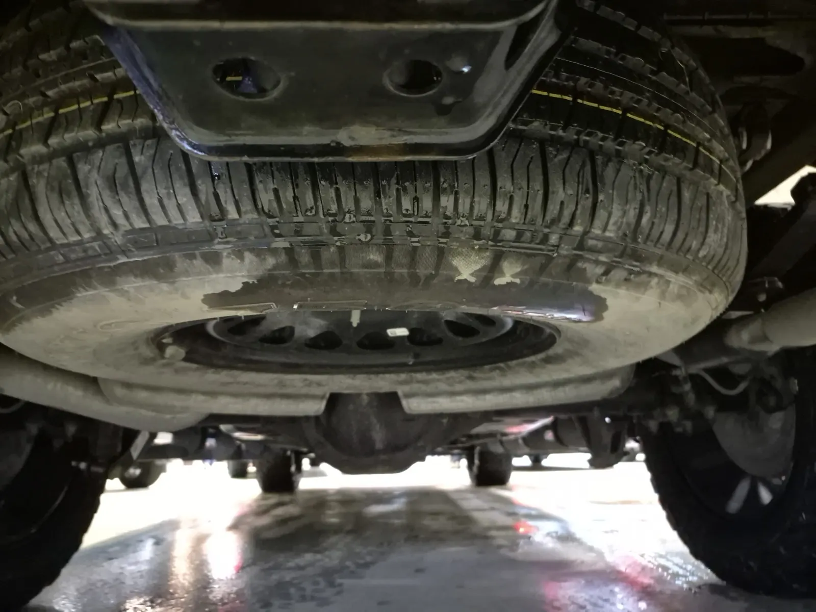 Spare Tire & Wheel Photo