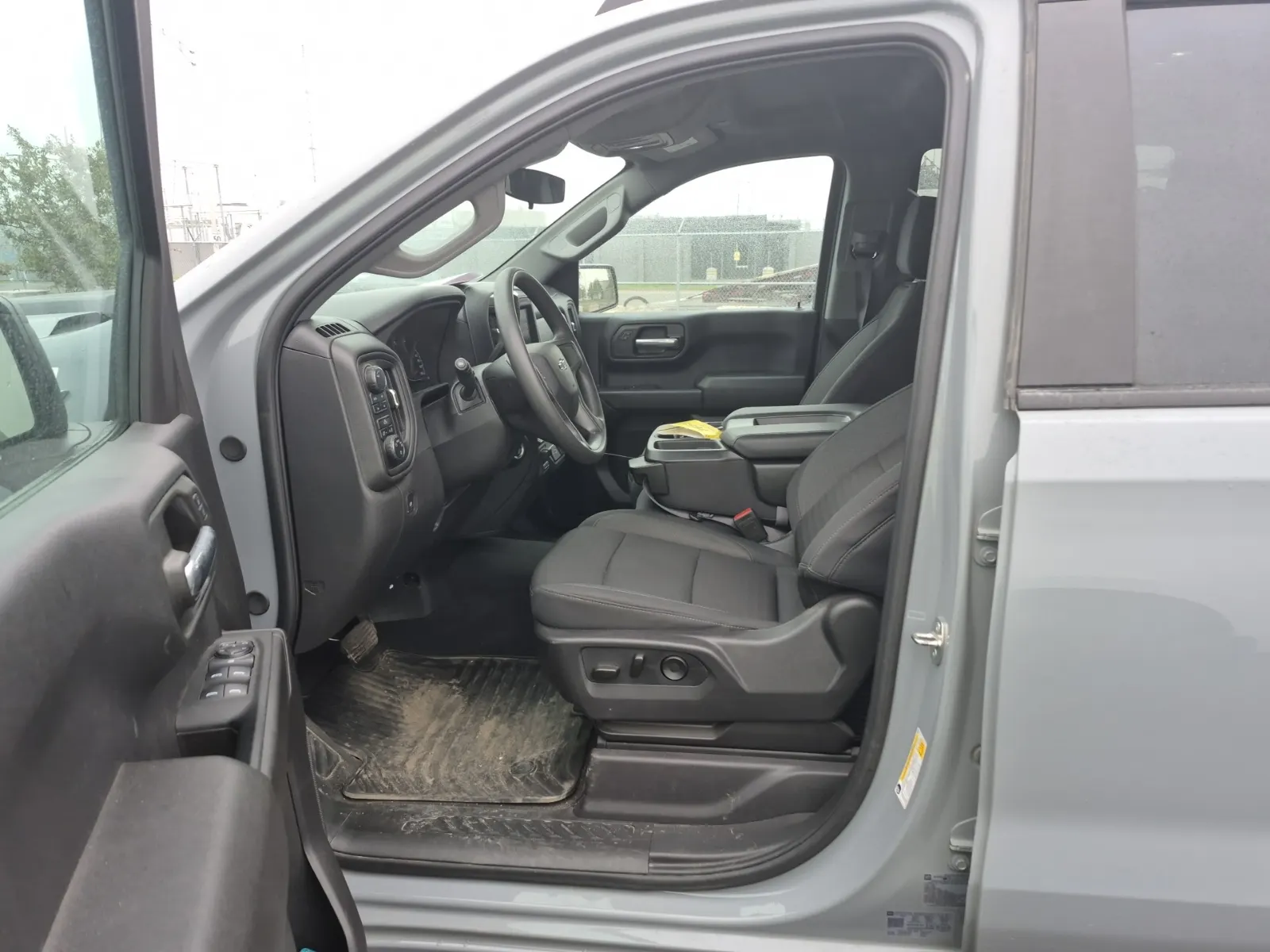 Front Interior Photo