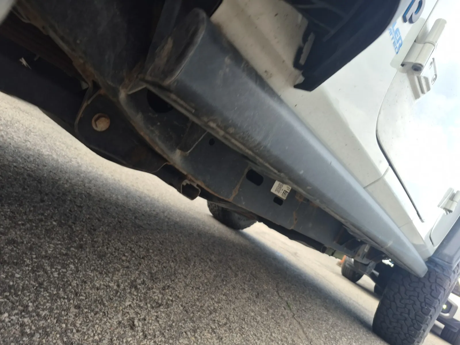 Undercarriage - Driver Photo