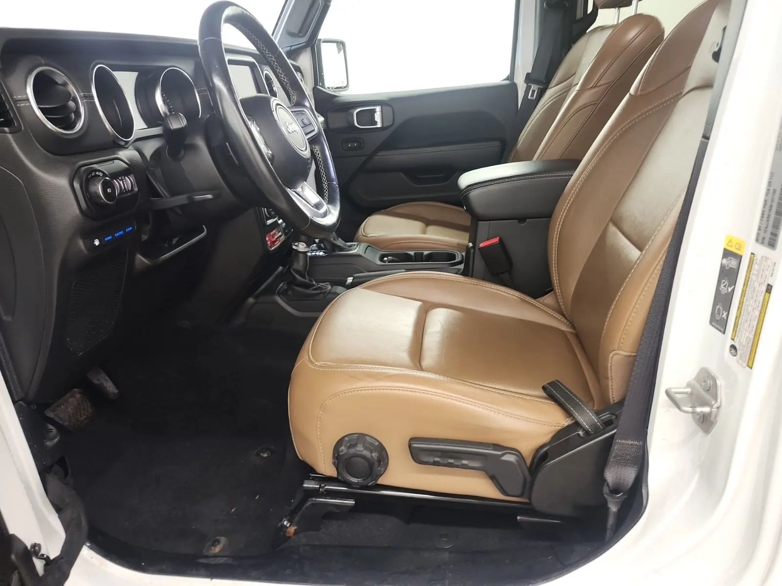 Front Interior Photo
