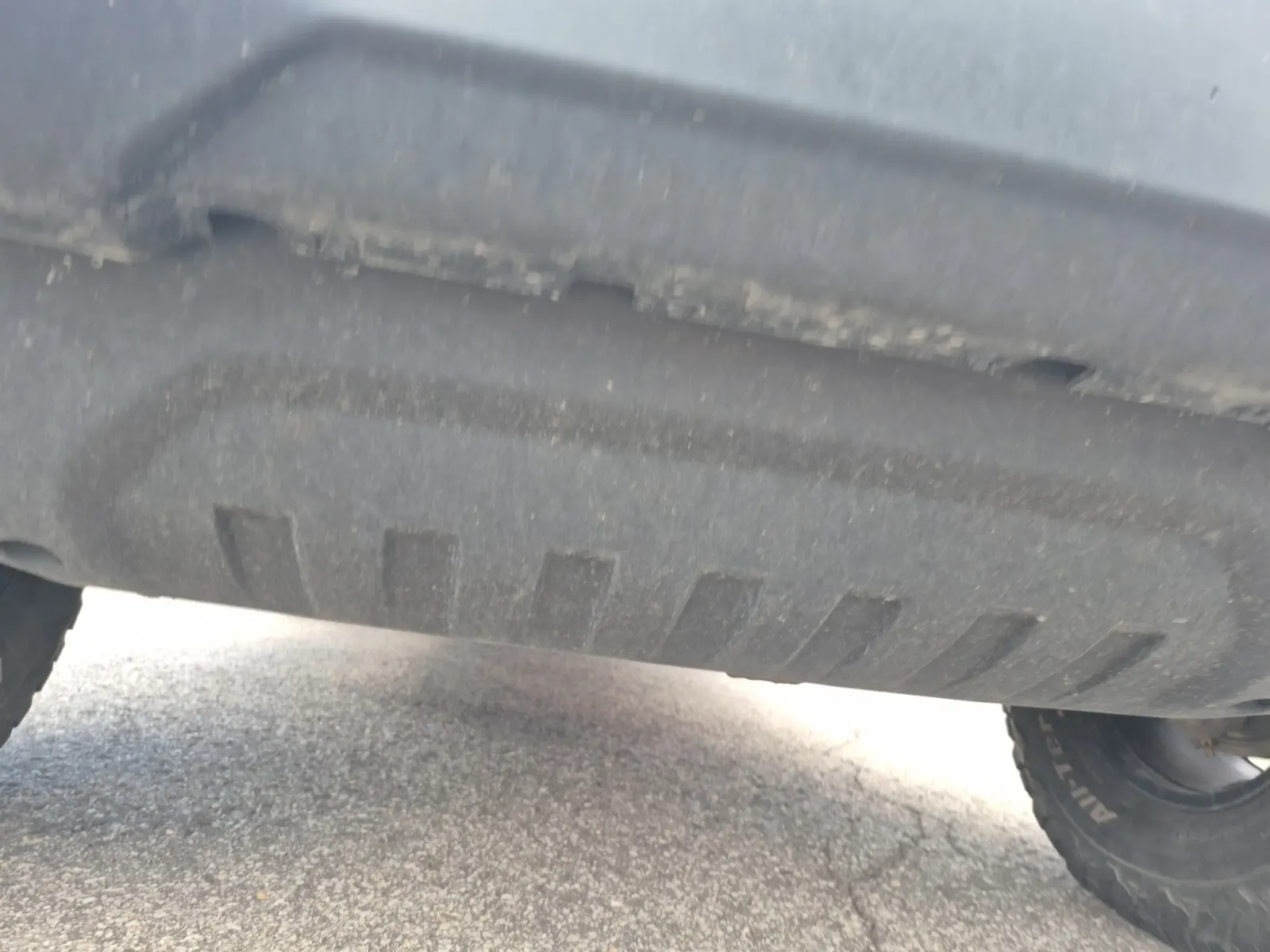 Undercarriage - Front Photo