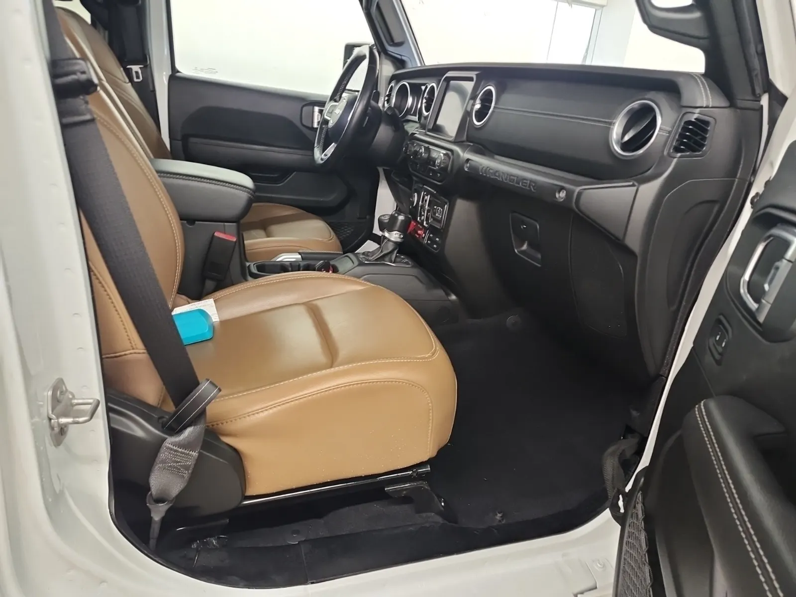 Right Side Interior Photo