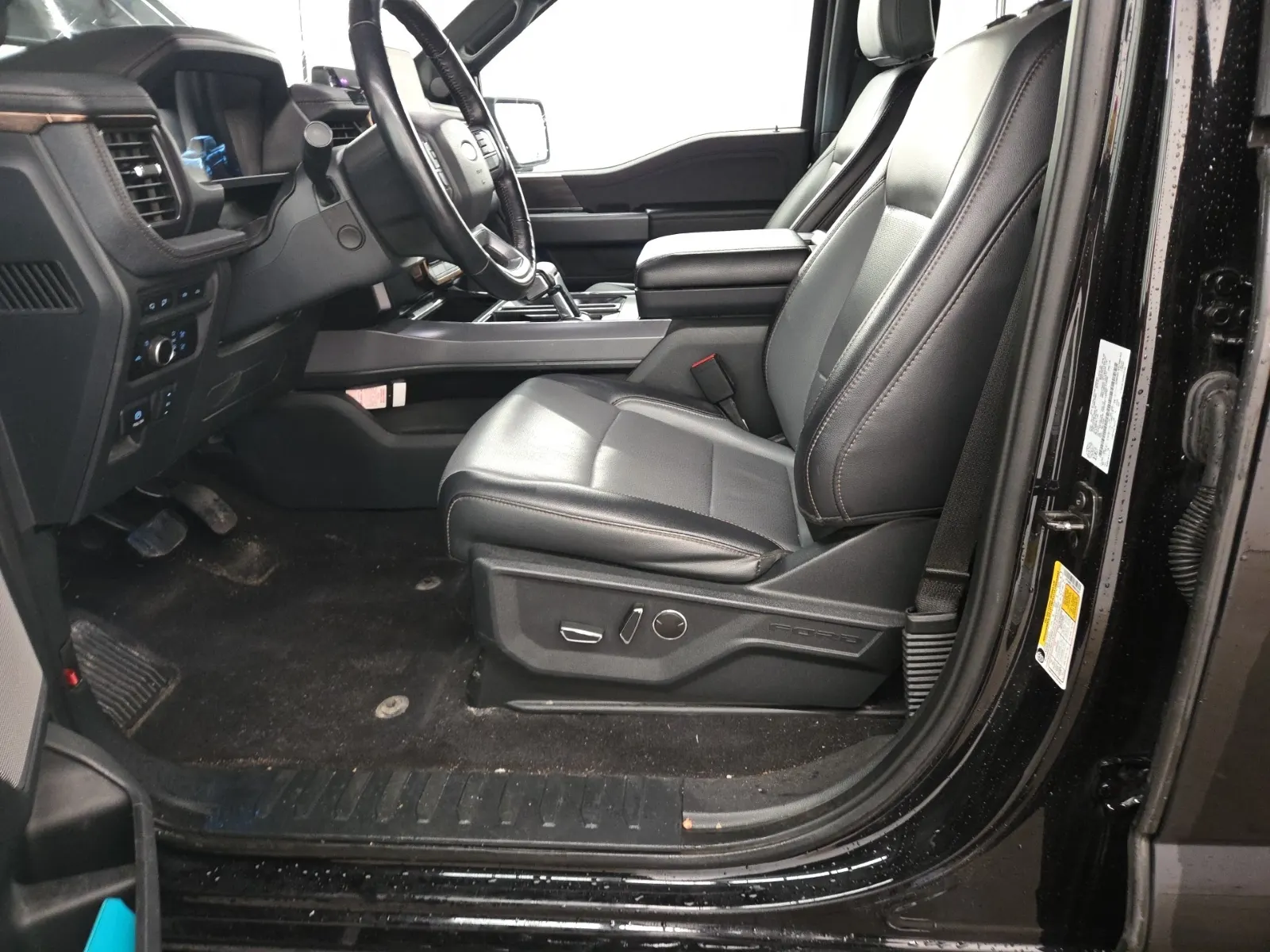 Front Interior Photo