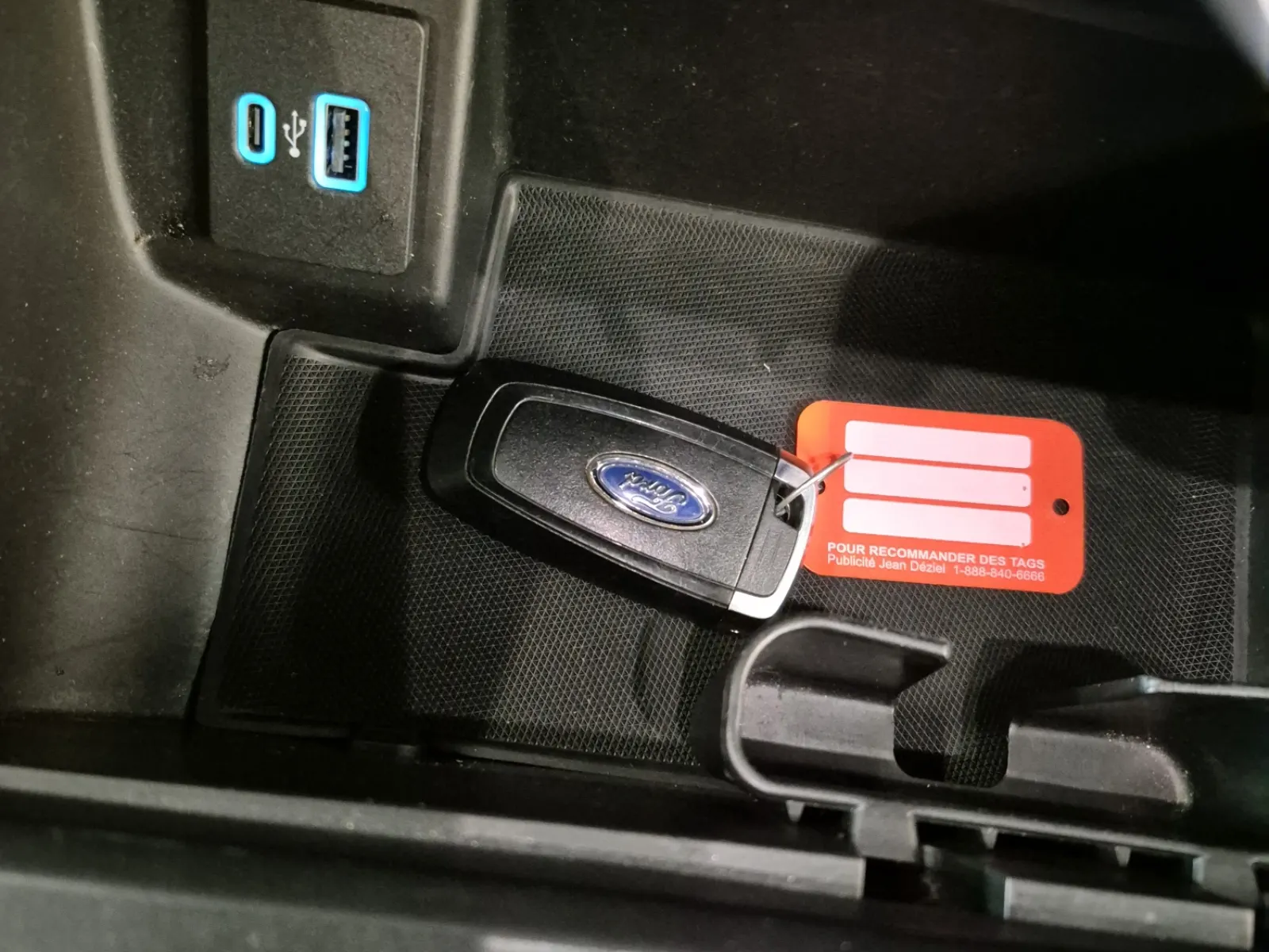 Keys/Fobs/Manual Photo
