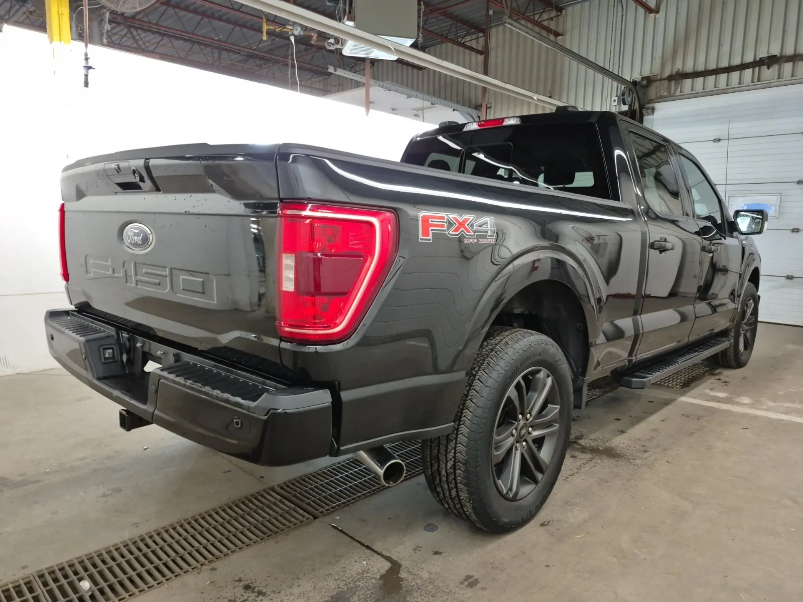 Passenger Rear 3/4 Photo