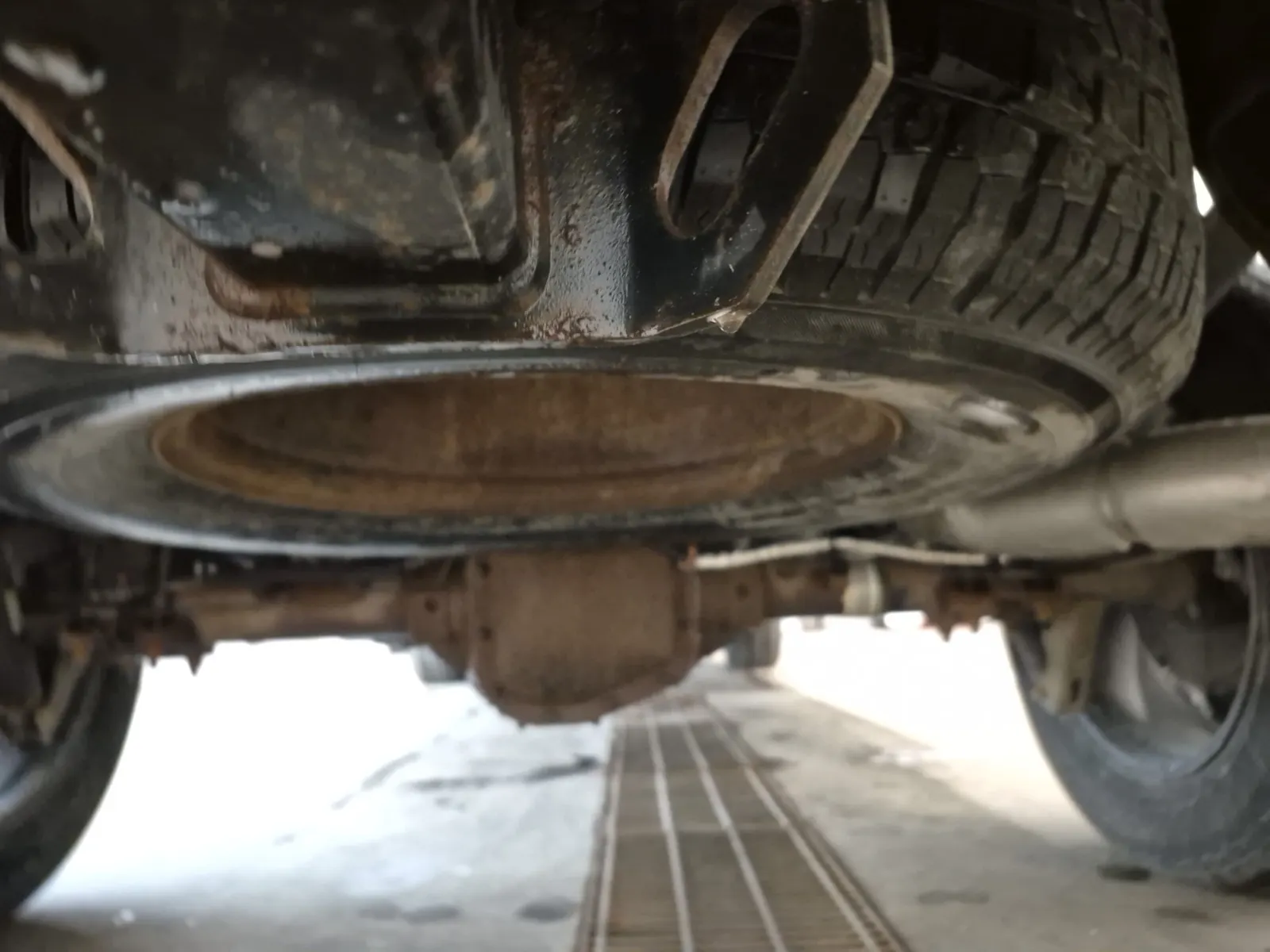 Spare Tire & Wheel Photo