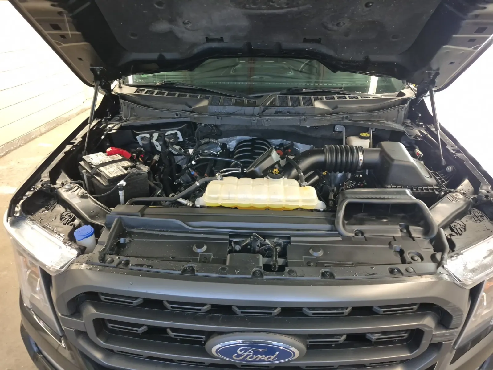 Engine Photo