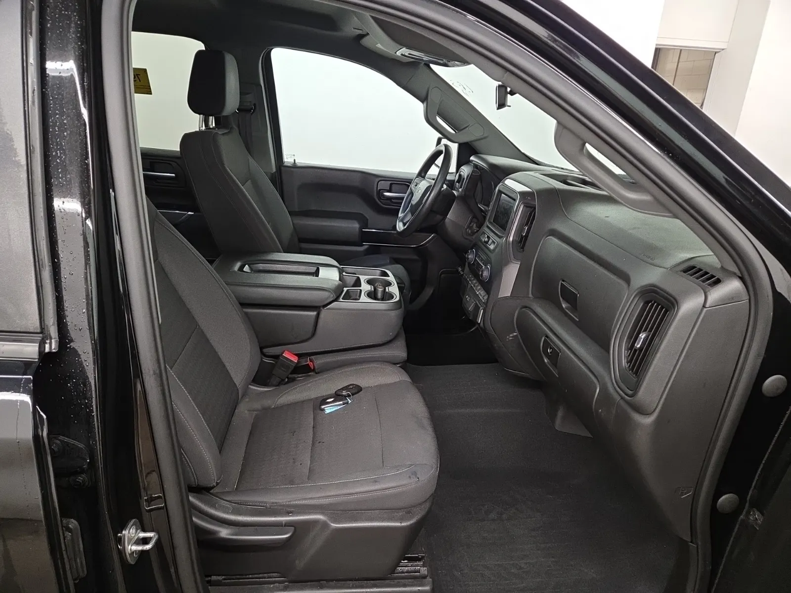 Right Side Interior Photo