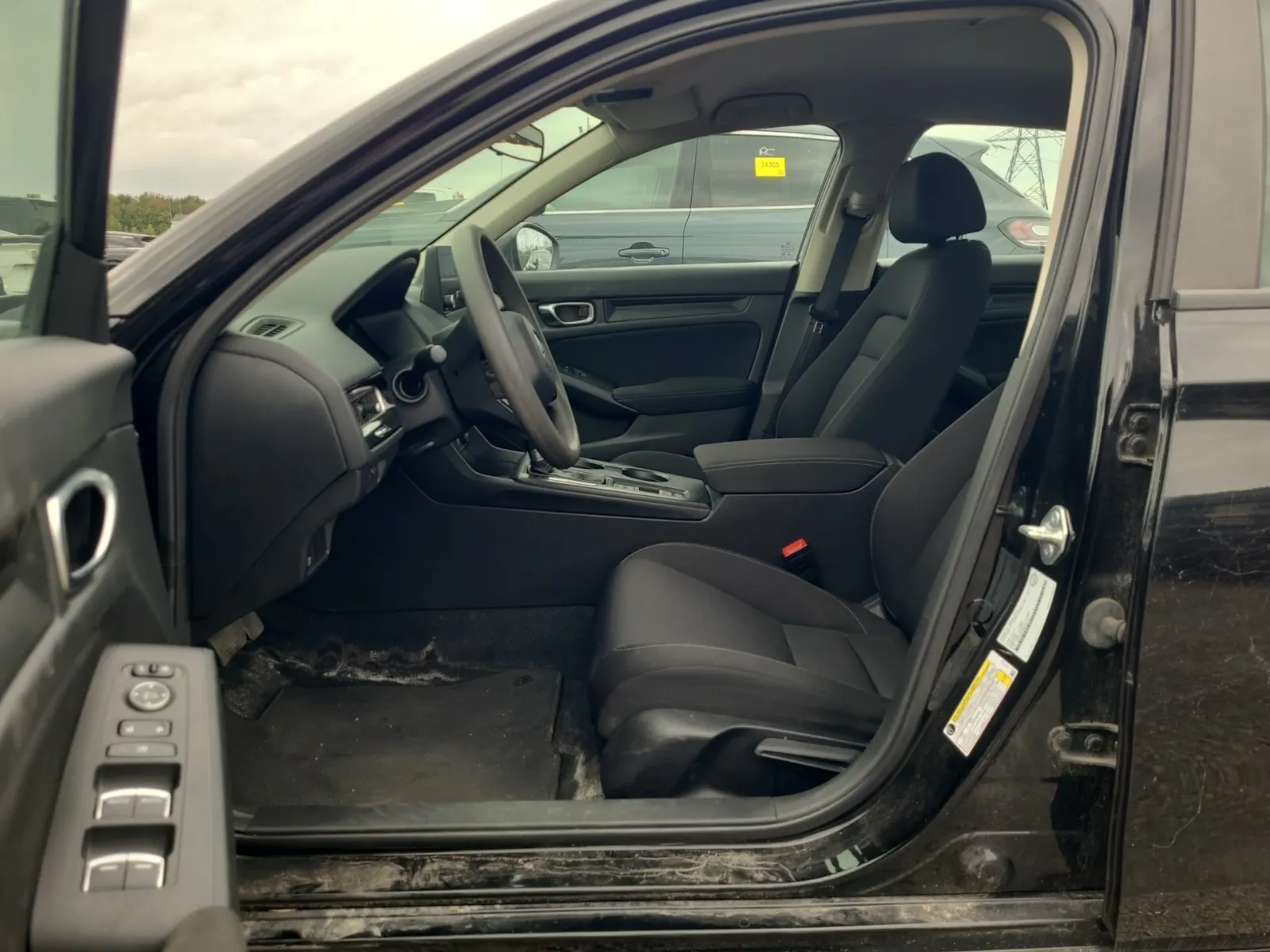 Front Interior Photo