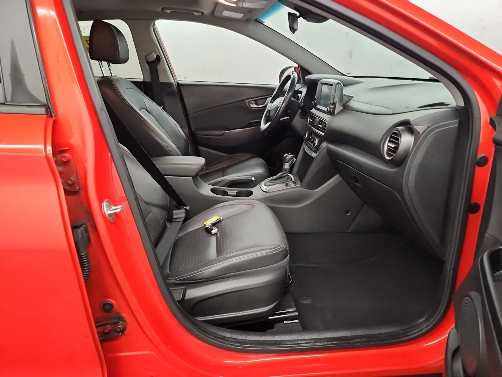 Right Side Interior Photo