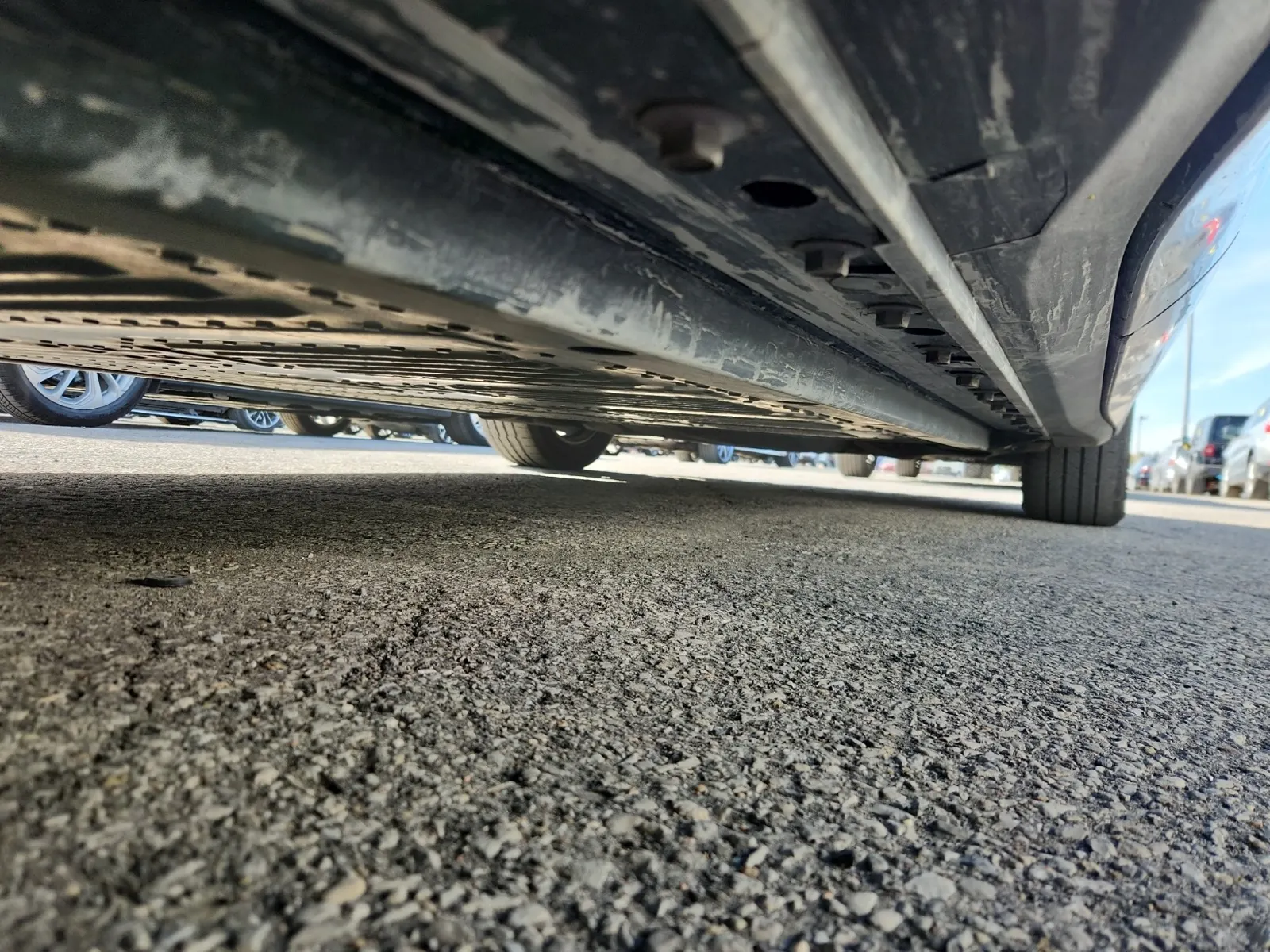 Undercarriage - Passenger Photo