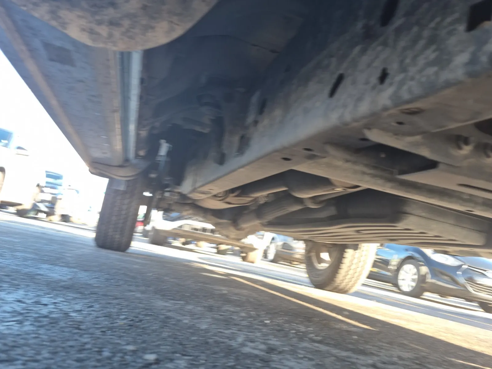 Undercarriage - Passenger Photo