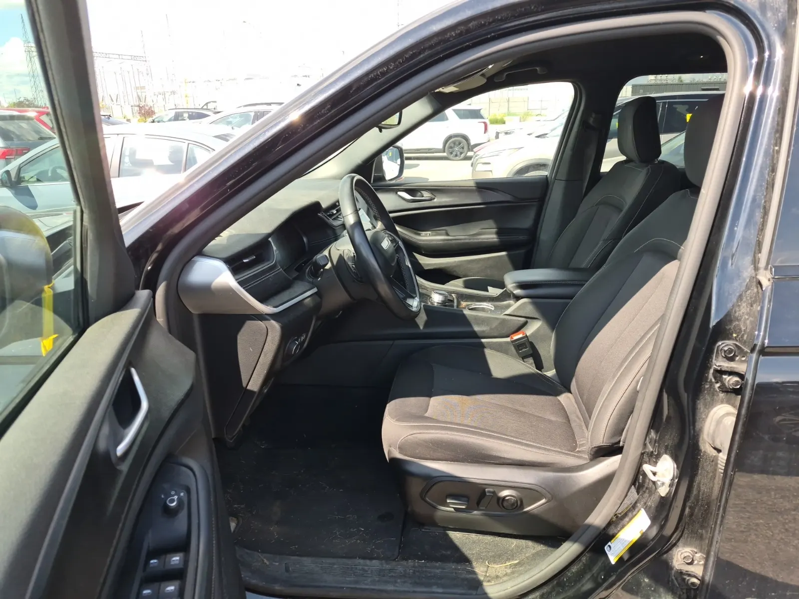 Front Interior Photo
