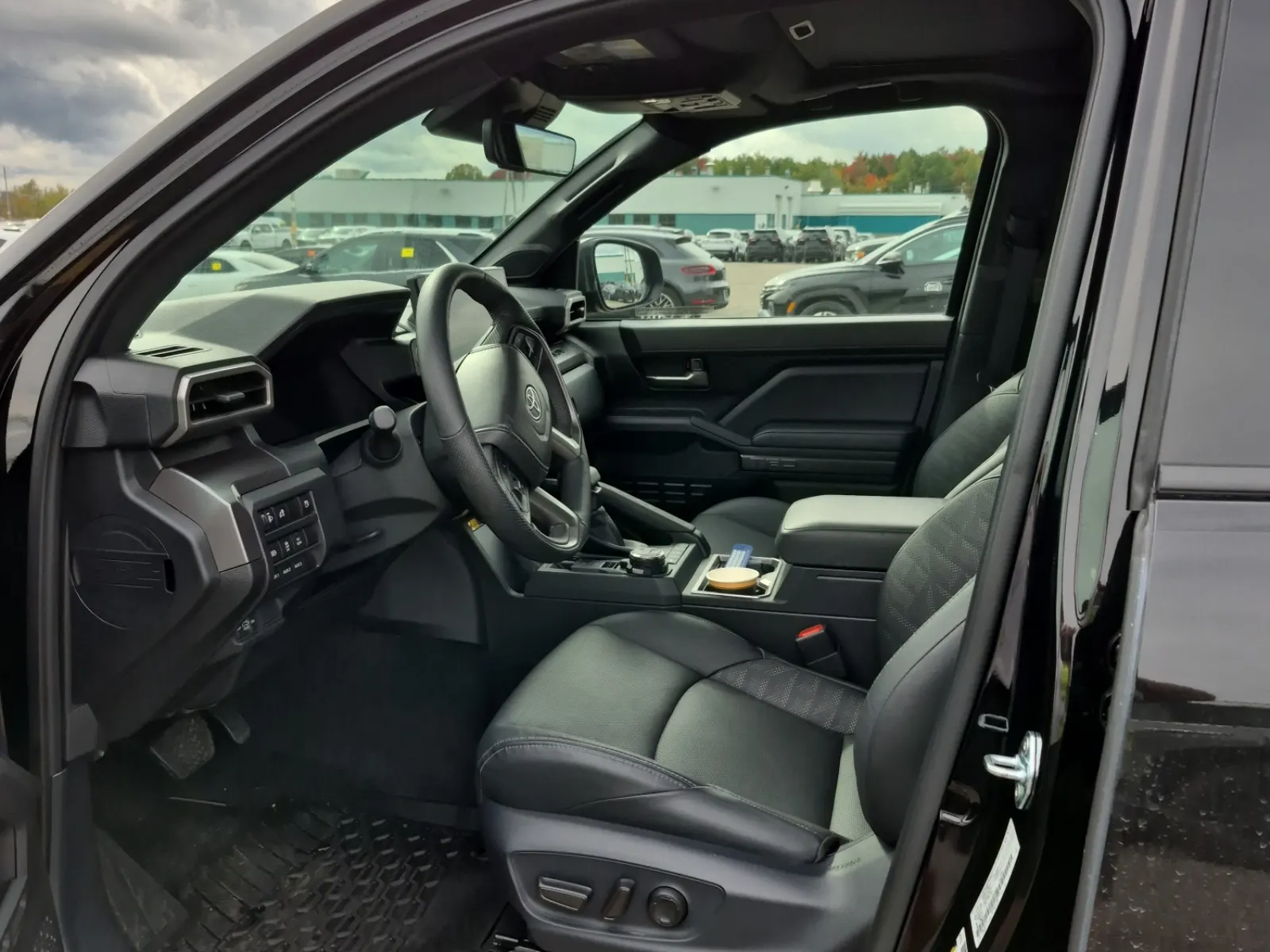 Front Interior Photo