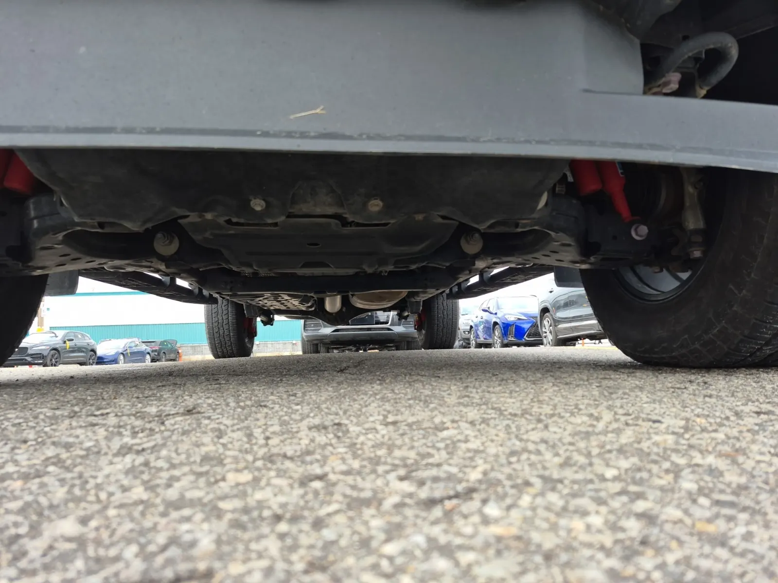 Undercarriage - Front Photo