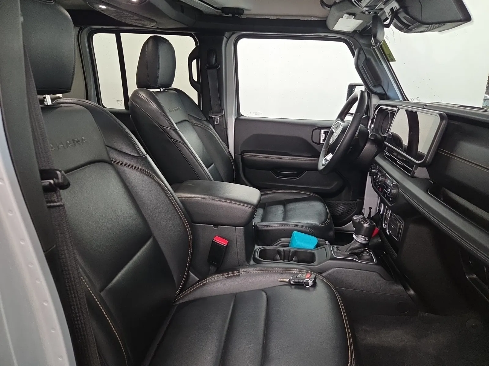 Right Side Interior Photo