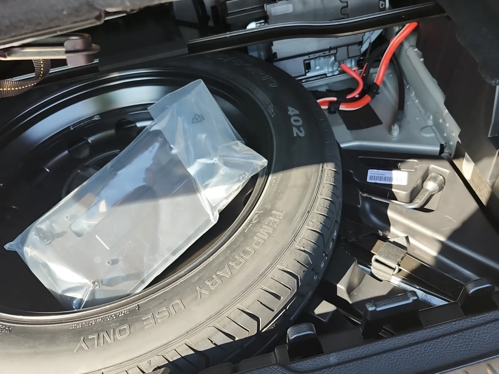 Spare Tire & Wheel Photo