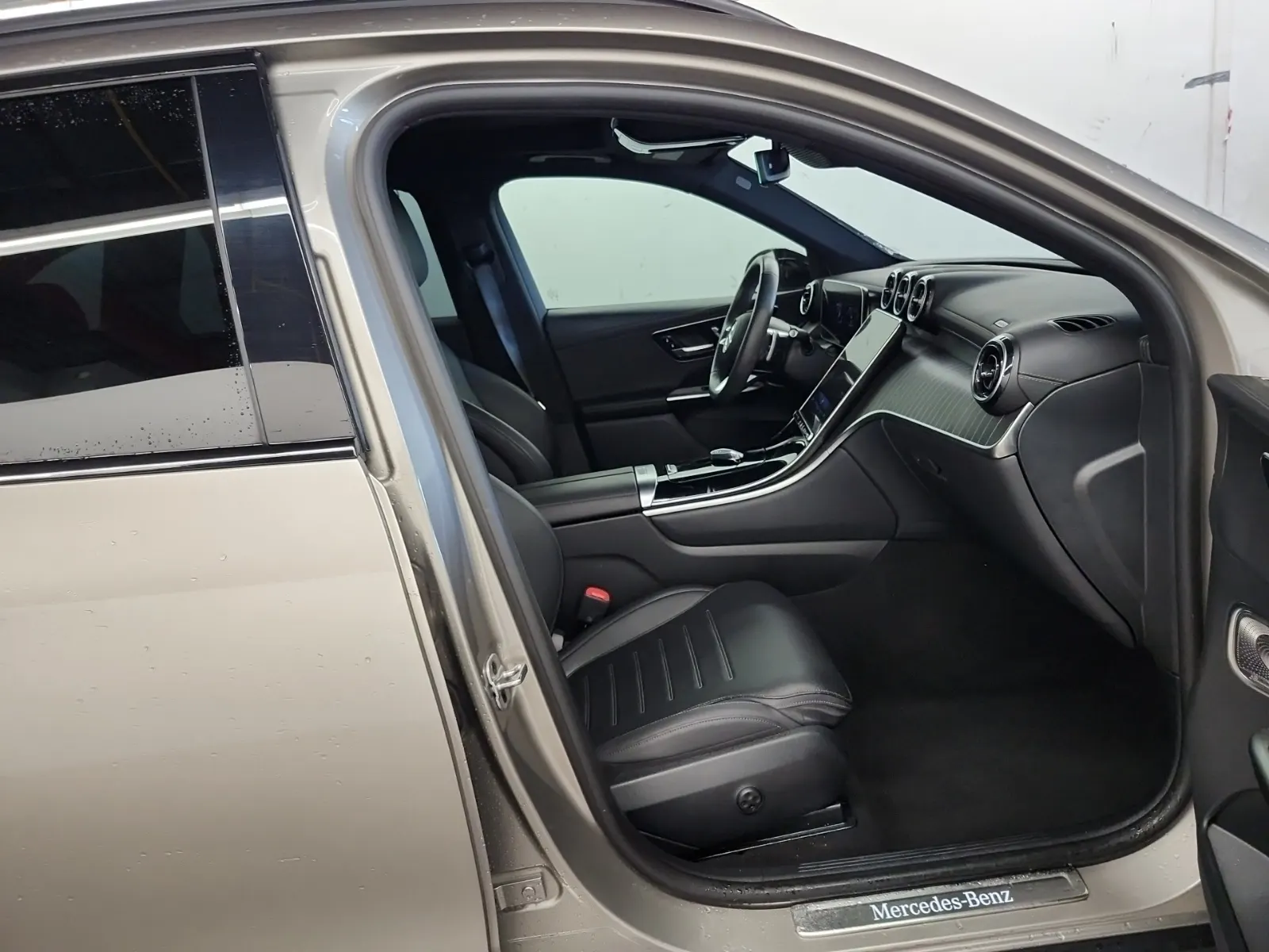 Right Side Interior Photo