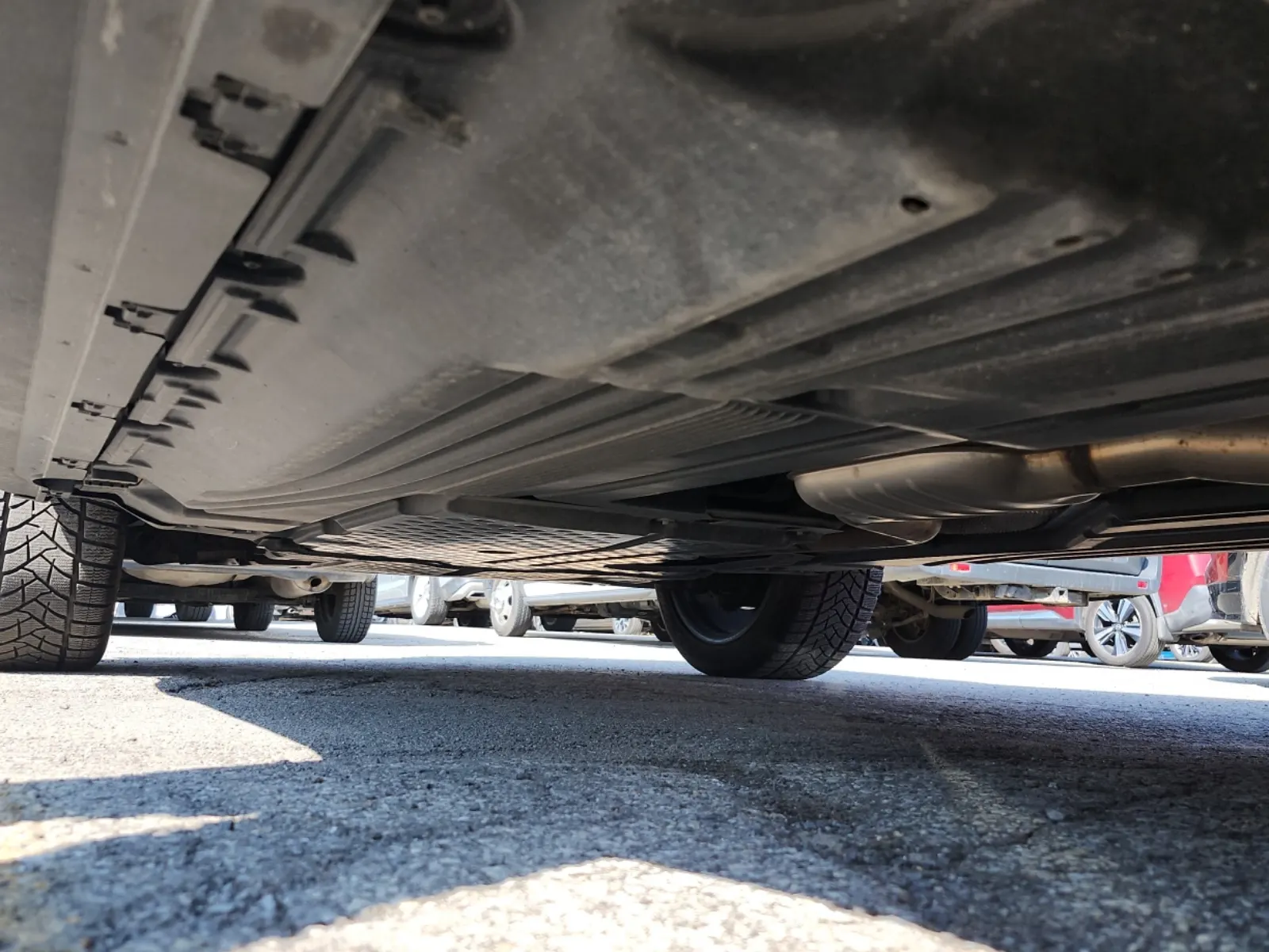 Undercarriage - Driver Photo
