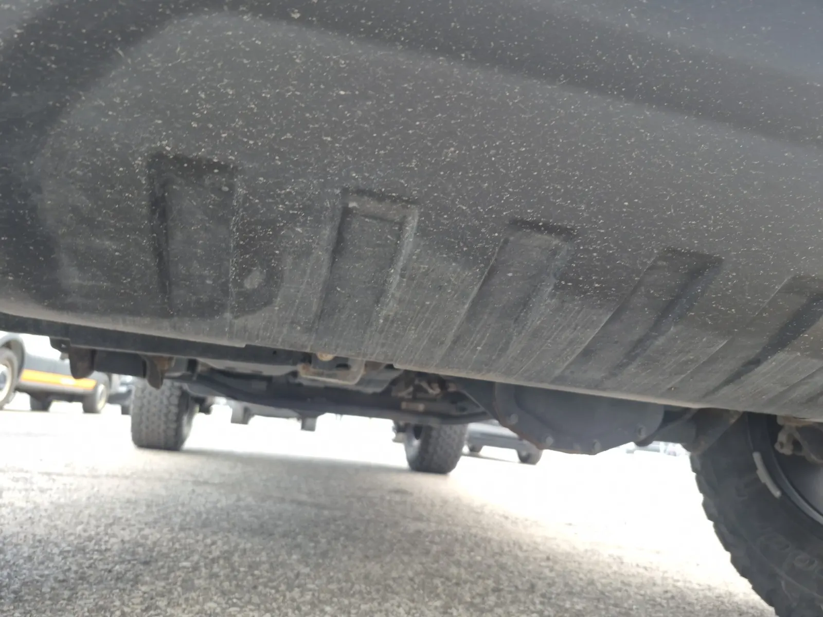 Undercarriage - Front Photo