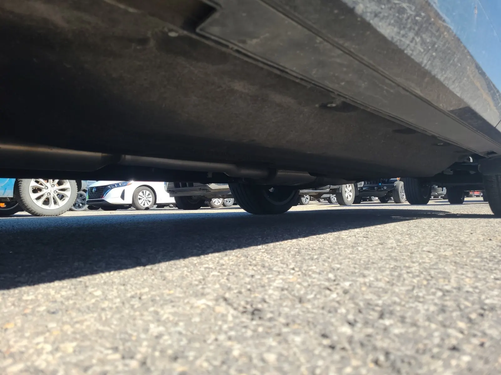 Undercarriage - Driver Photo