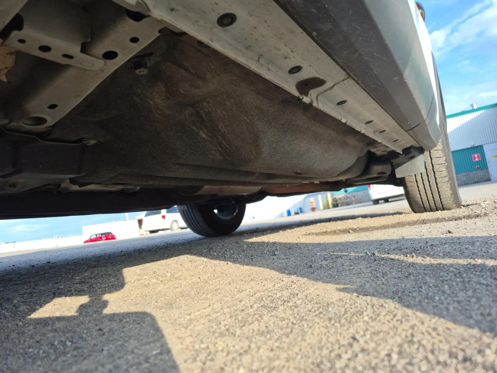 Undercarriage - Driver Photo