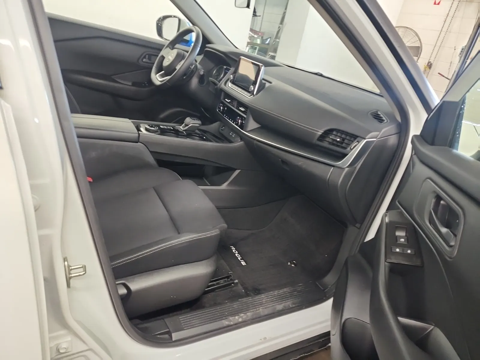 Right Side Interior Photo