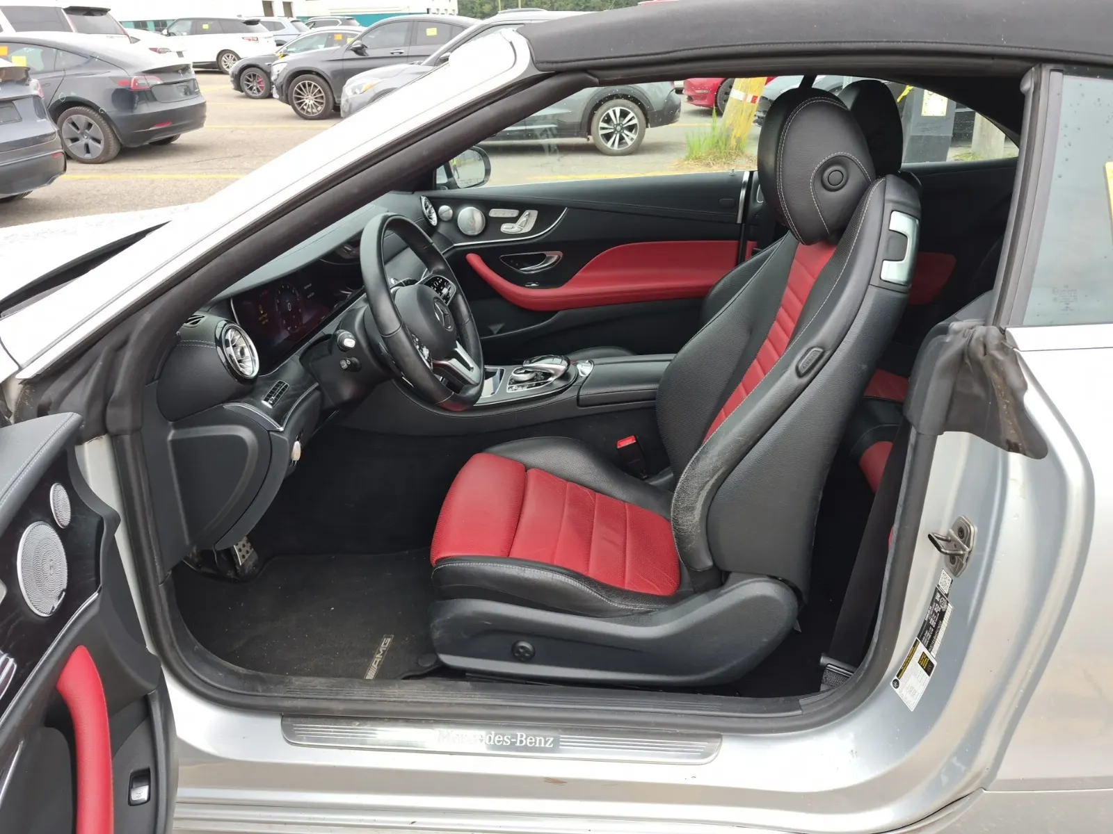 Front Interior Photo