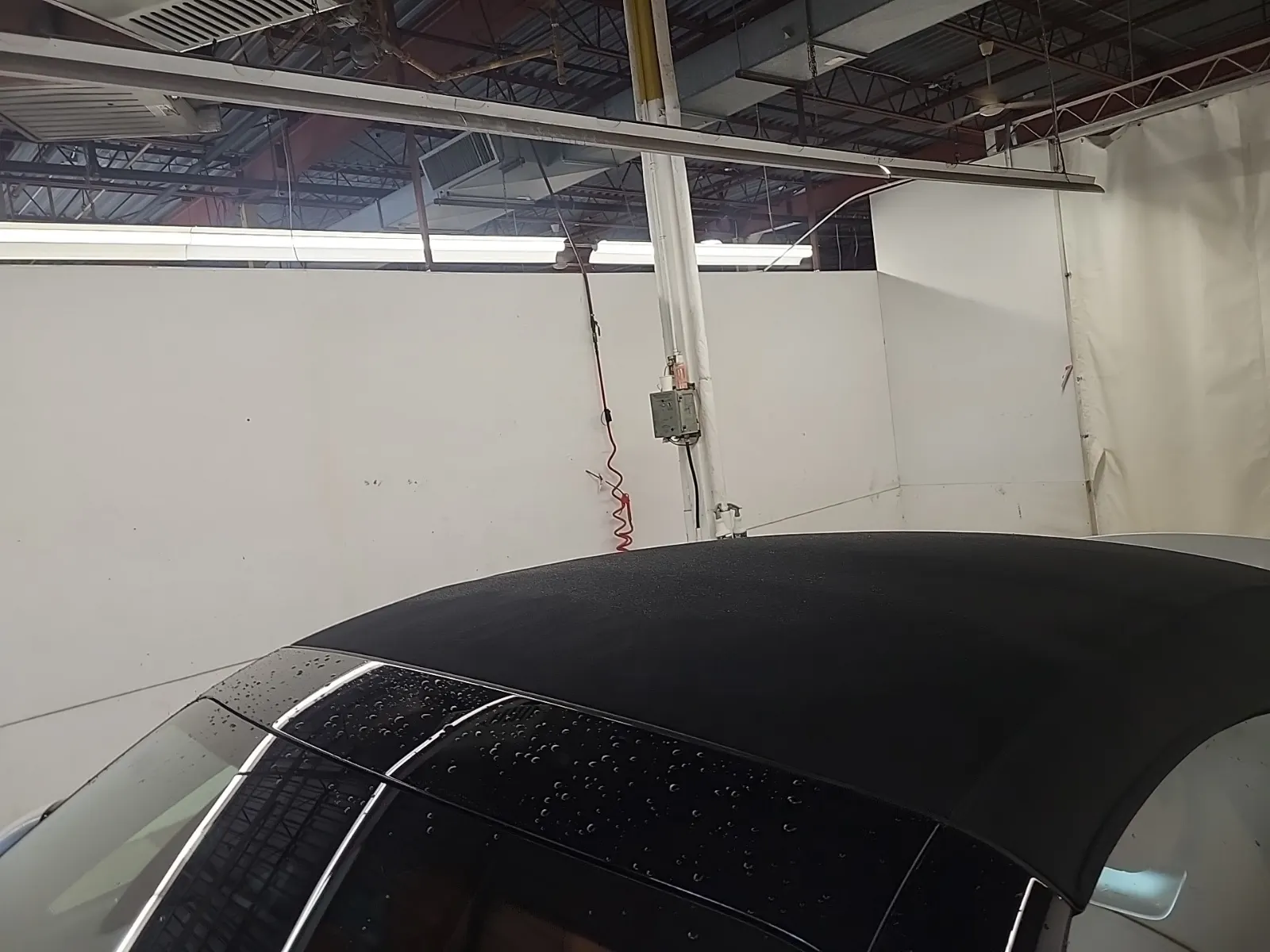 Exterior Roof Photo