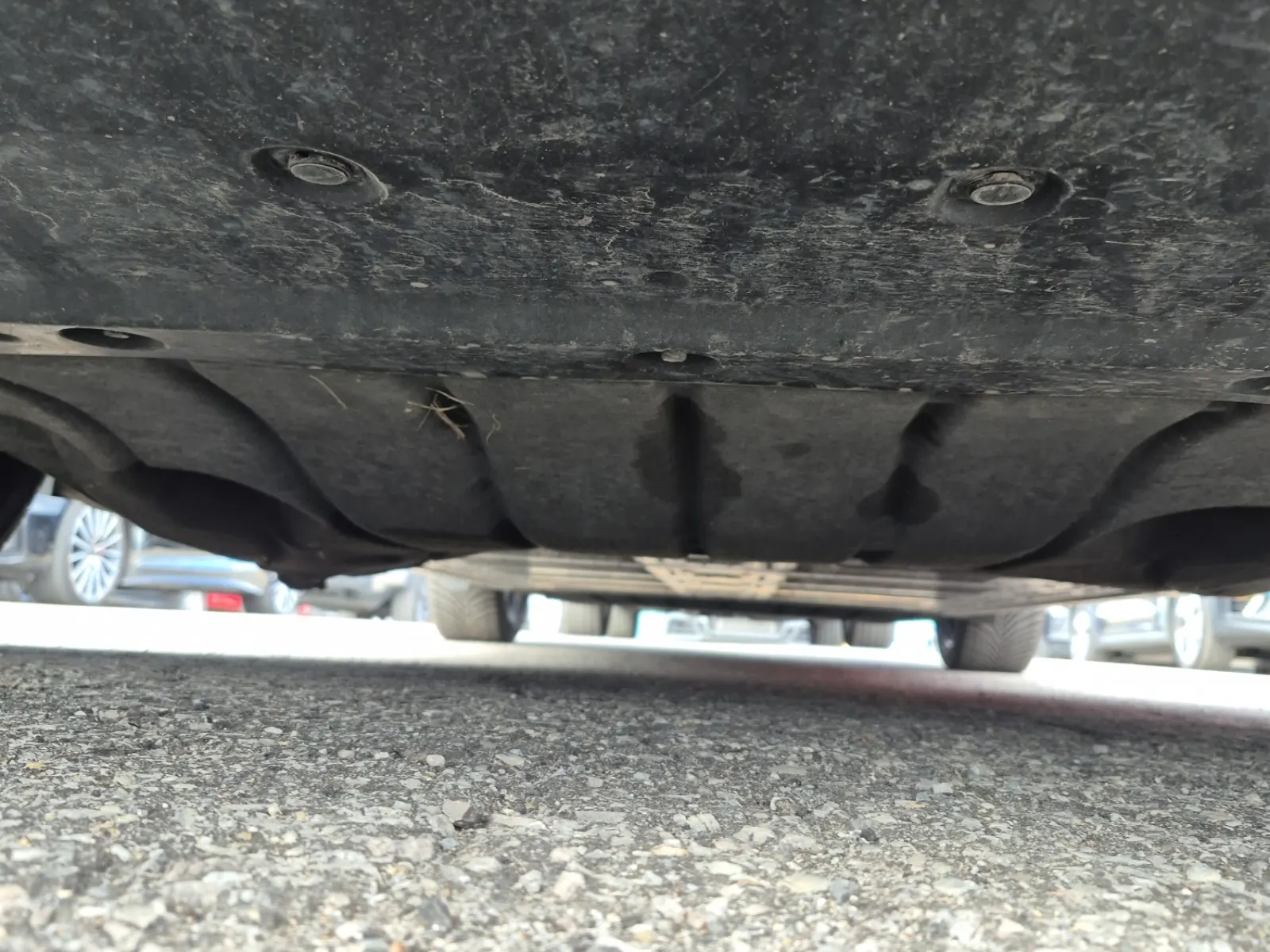 Undercarriage - Front Photo