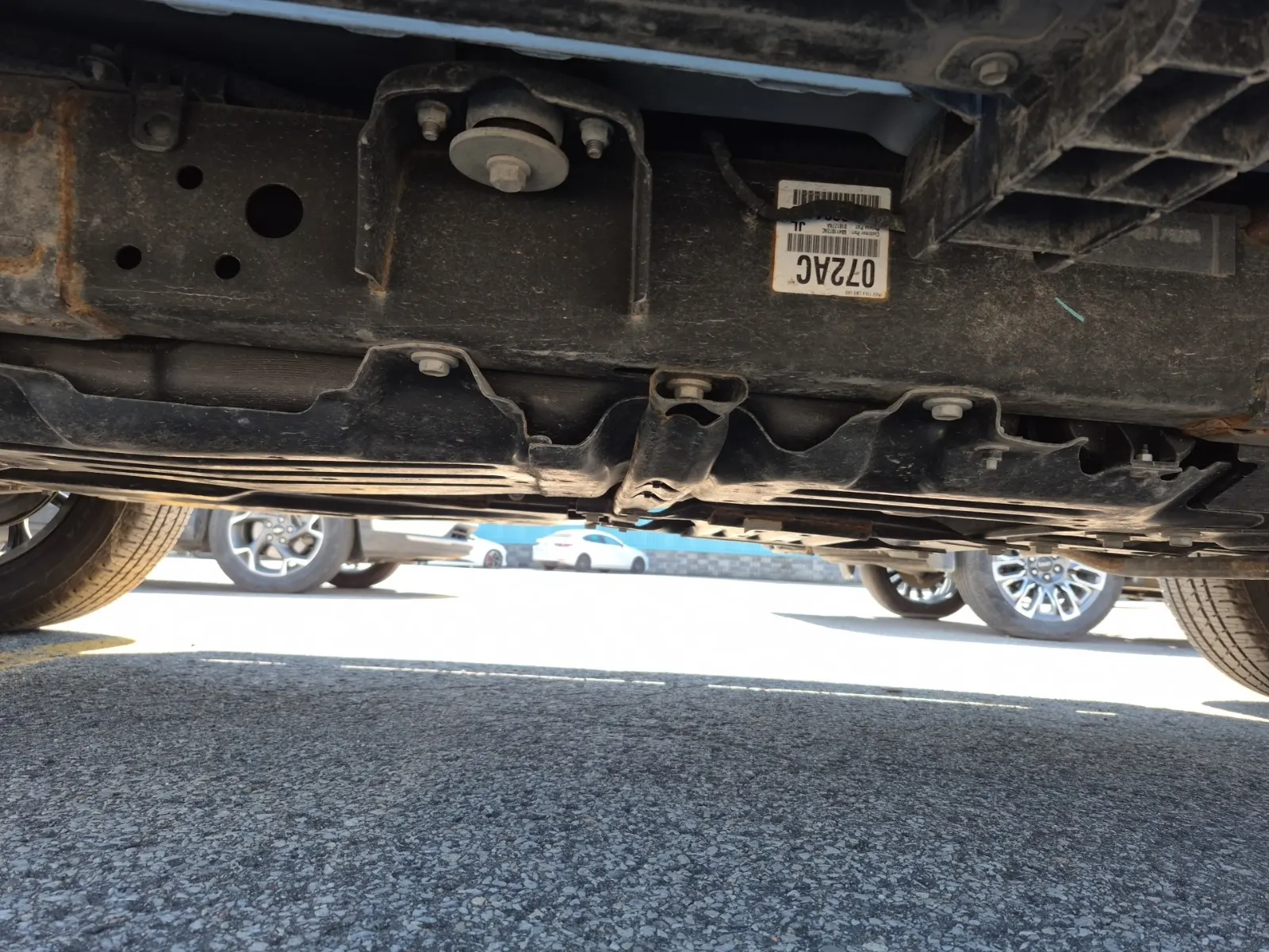 Undercarriage - Passenger Photo