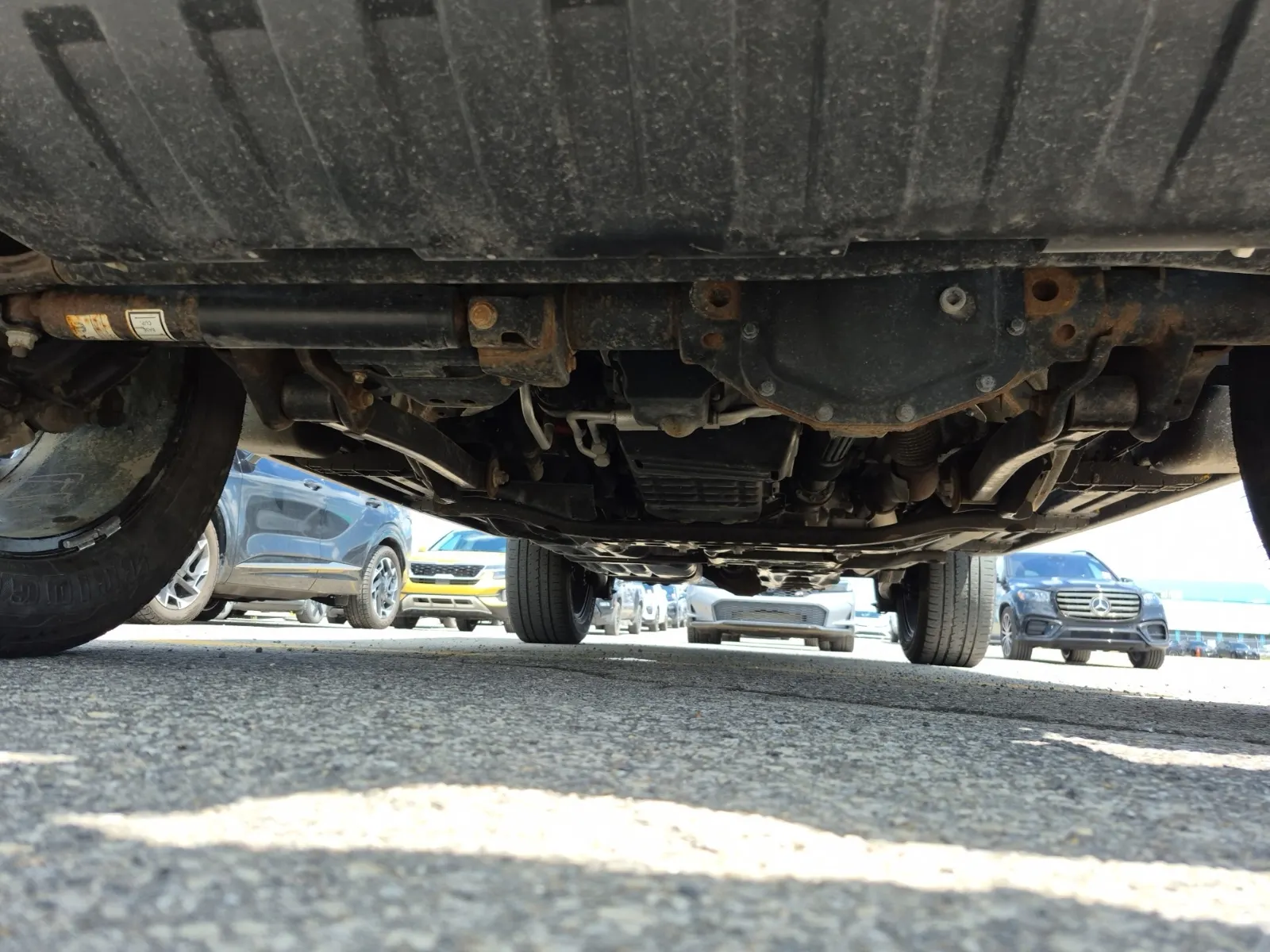 Undercarriage - Front Photo