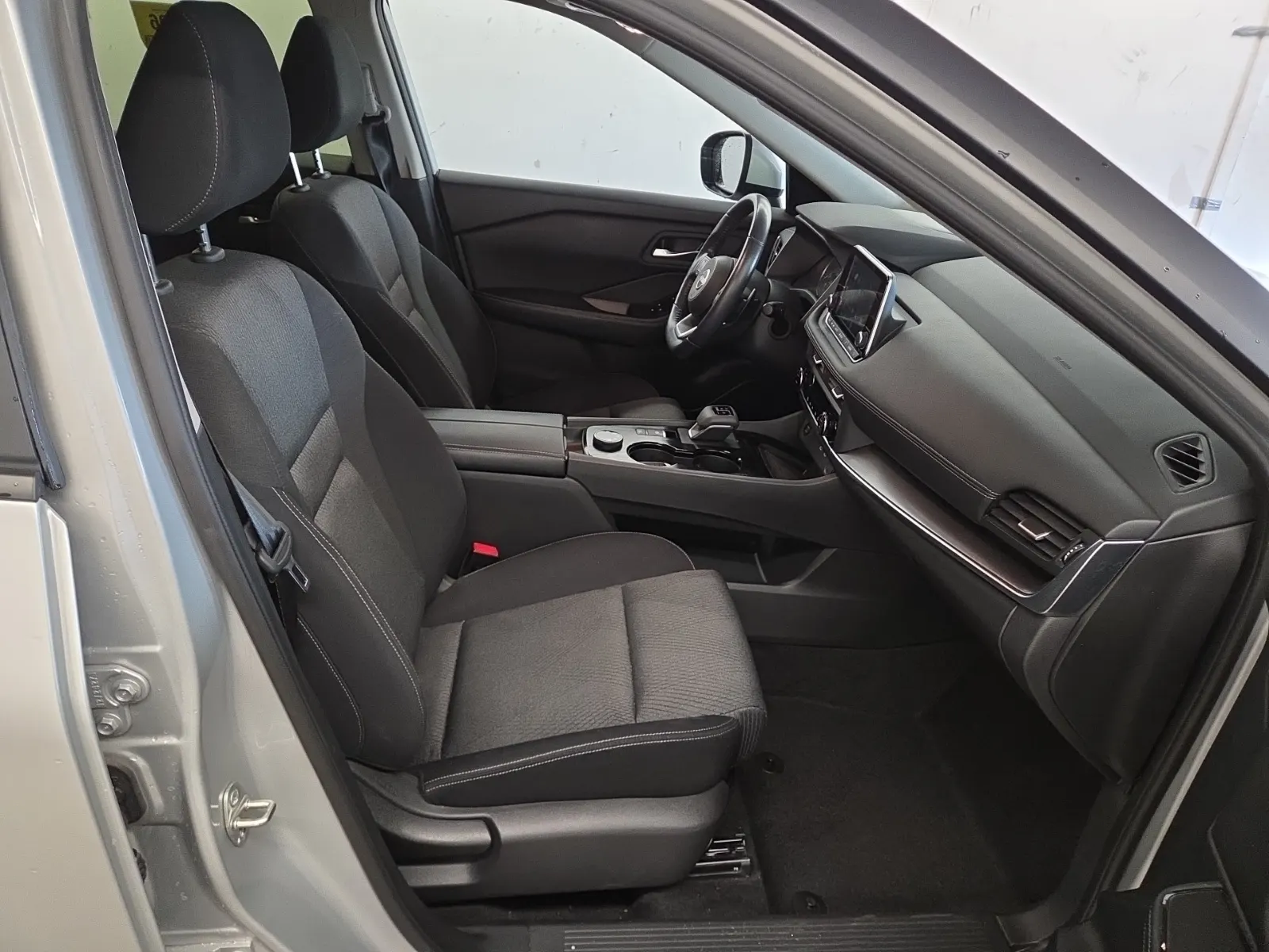 Right Side Interior Photo