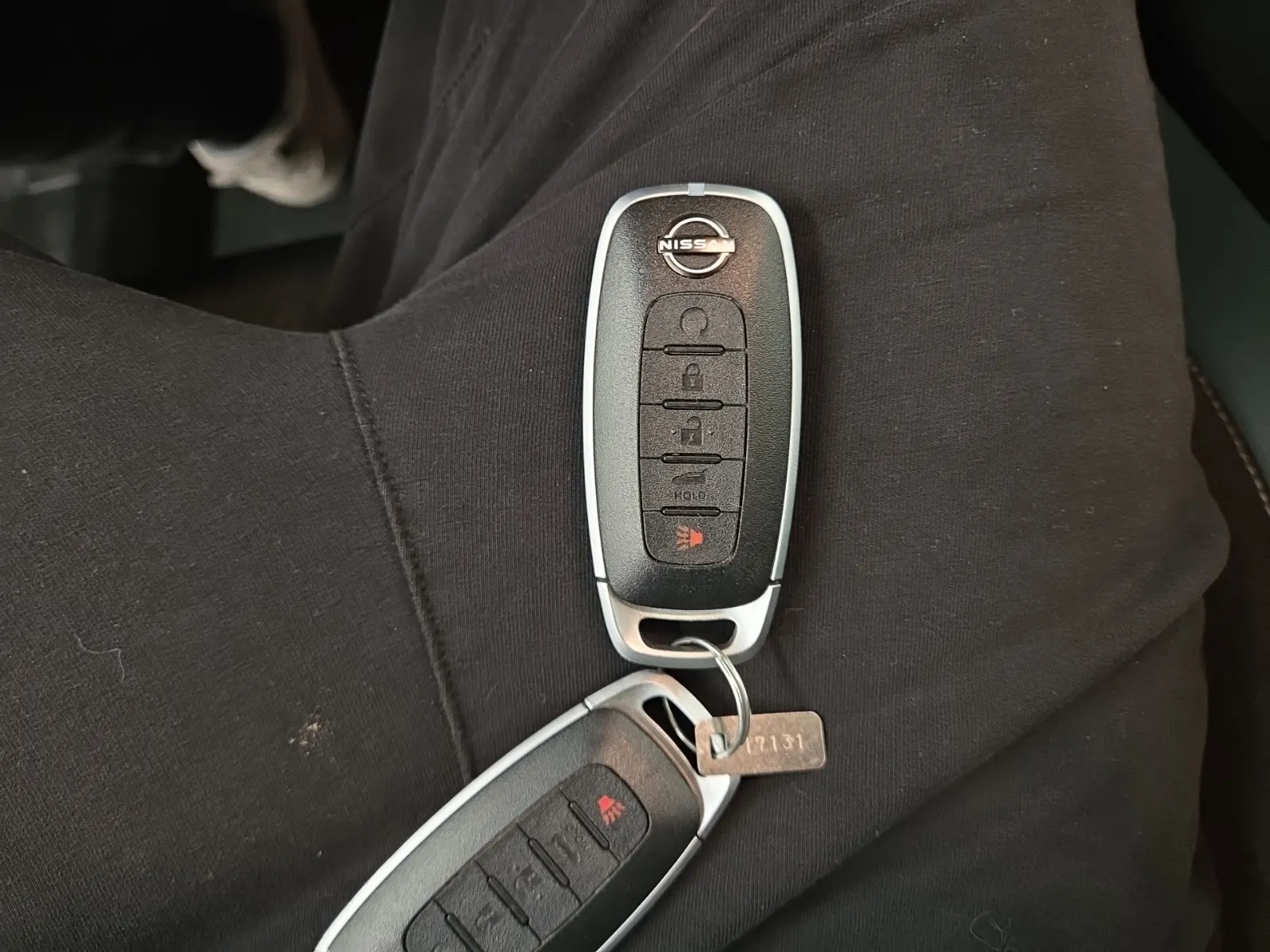 Keys/Fobs/Manual Photo