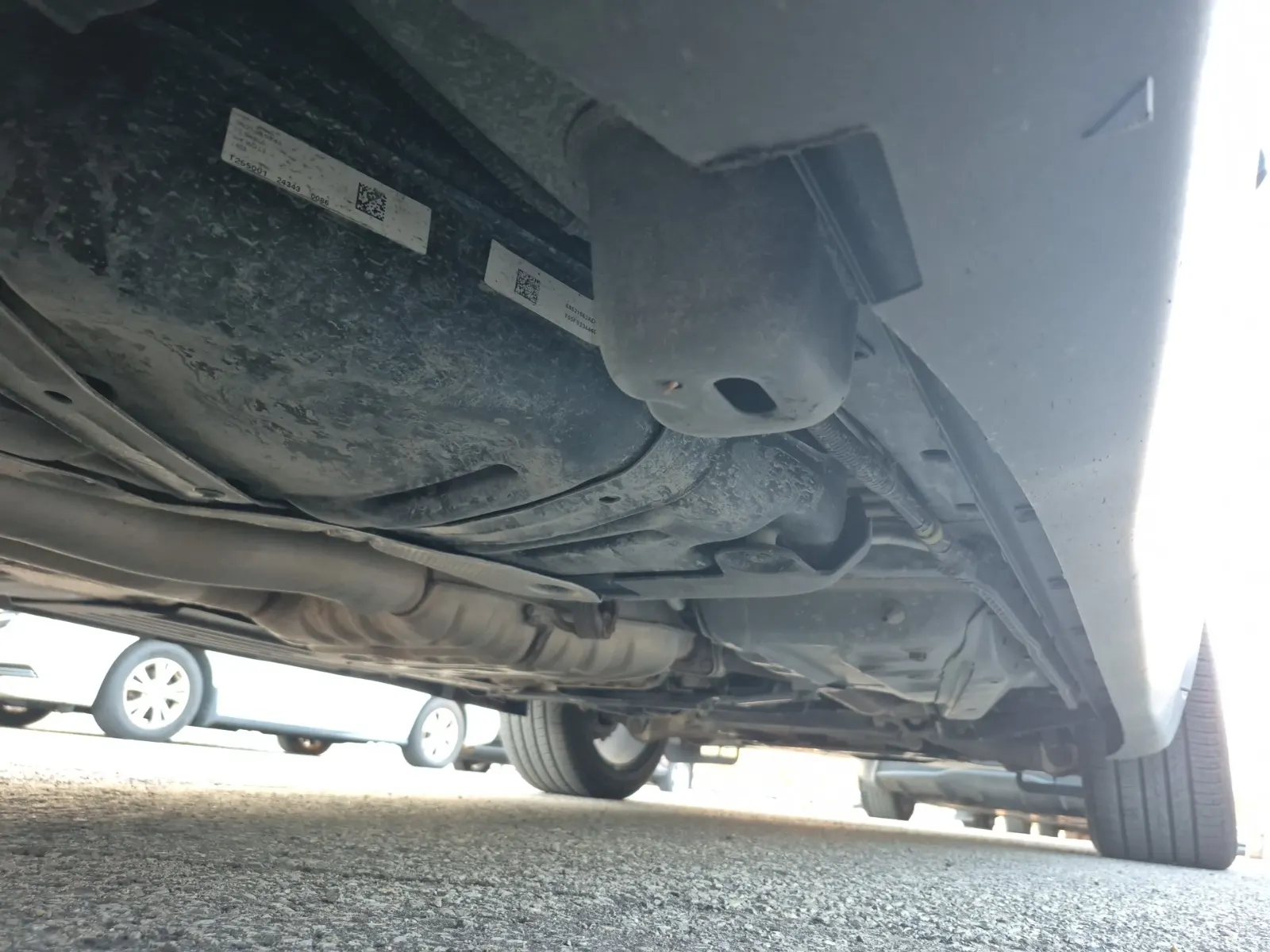 Undercarriage - Passenger Photo