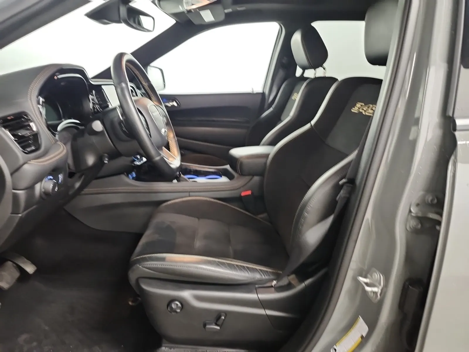 Front Interior Photo