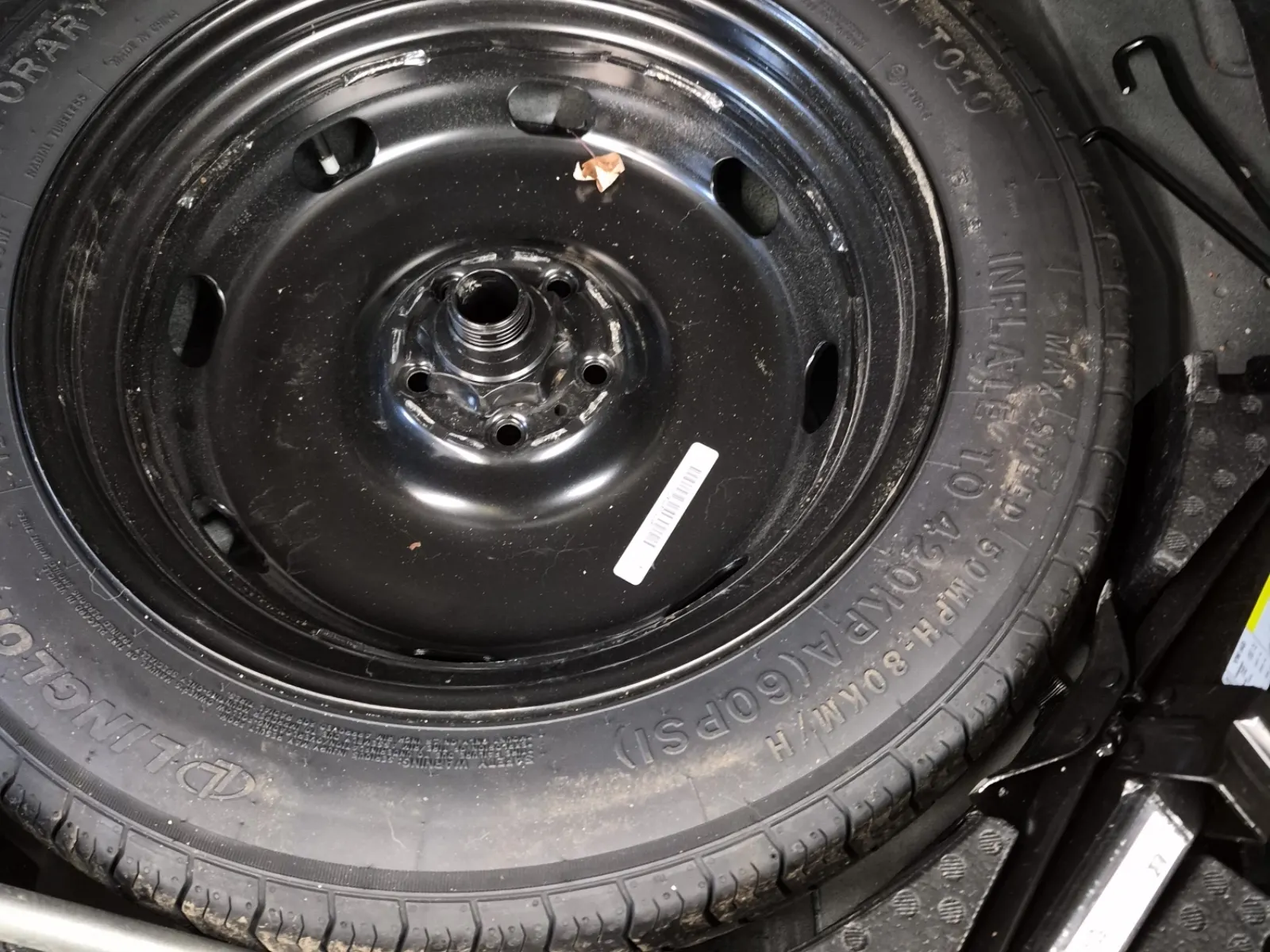 Spare Tire & Wheel Photo