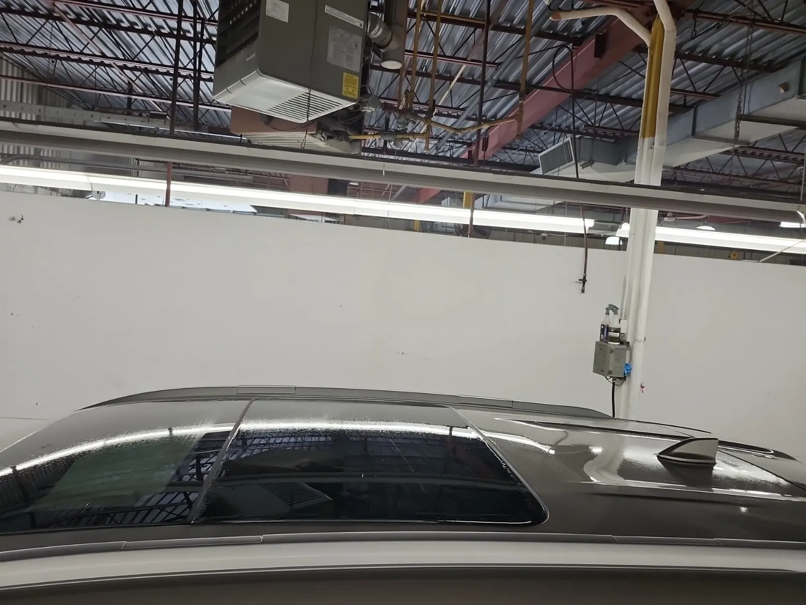 Exterior Roof Photo
