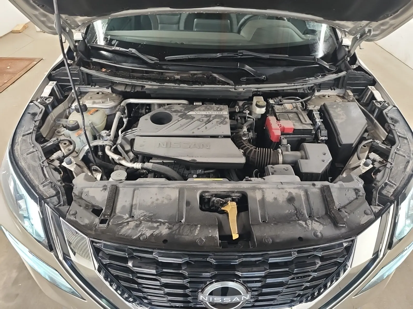 Engine Photo