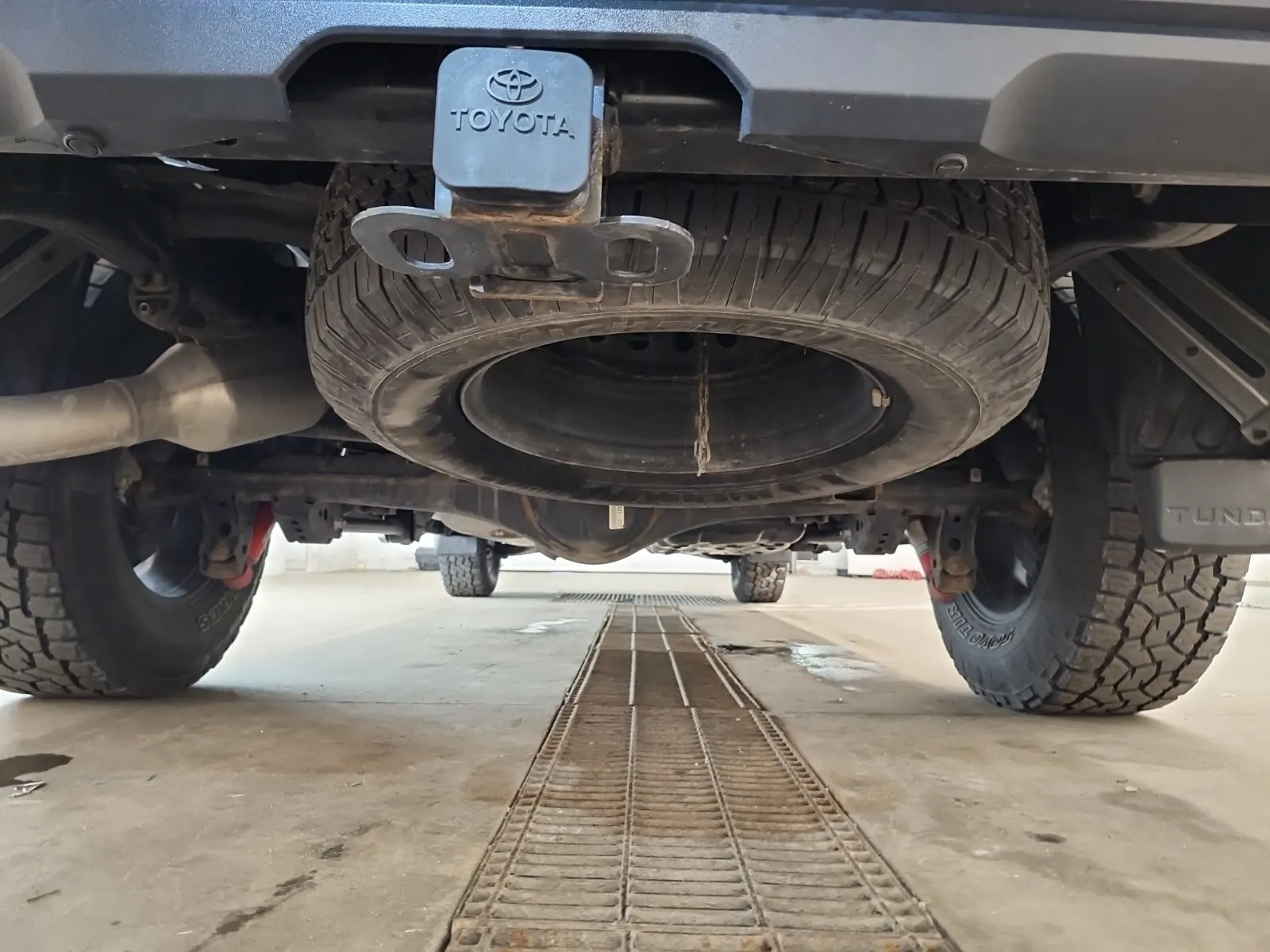 Spare Tire & Wheel Photo