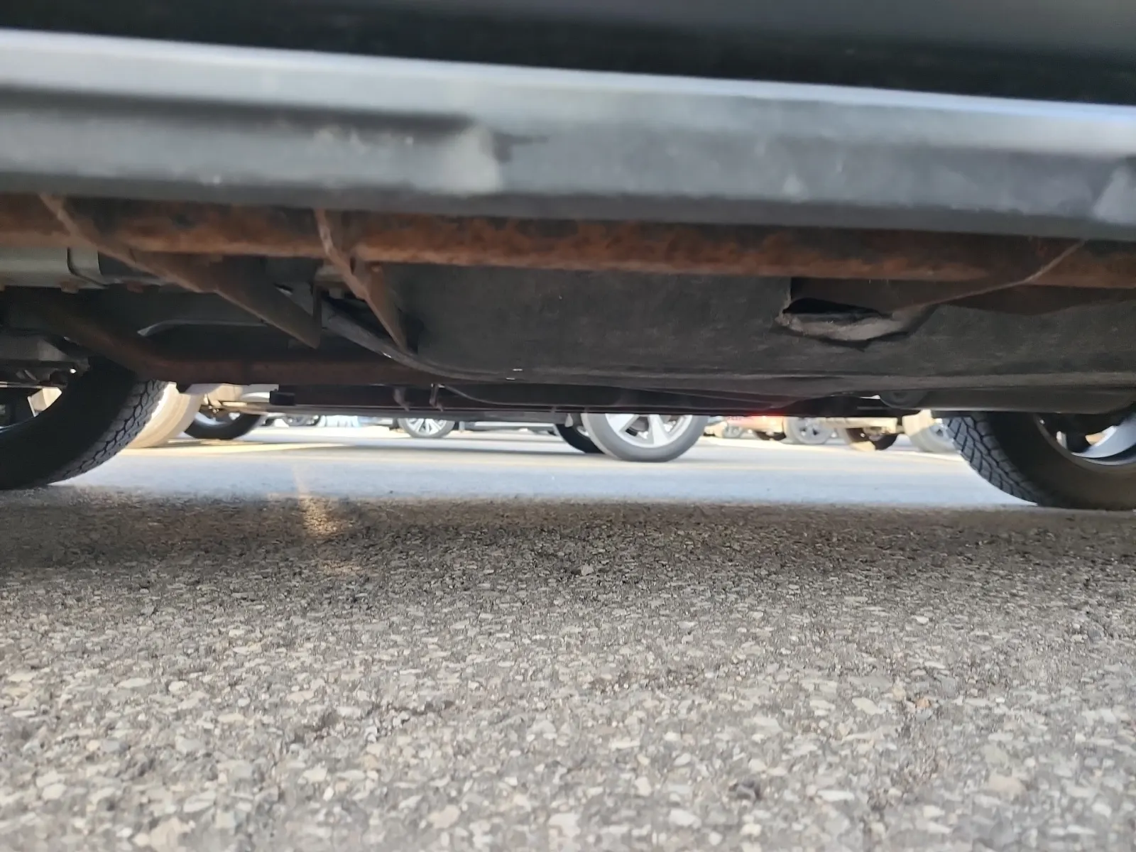 Undercarriage - Driver Photo