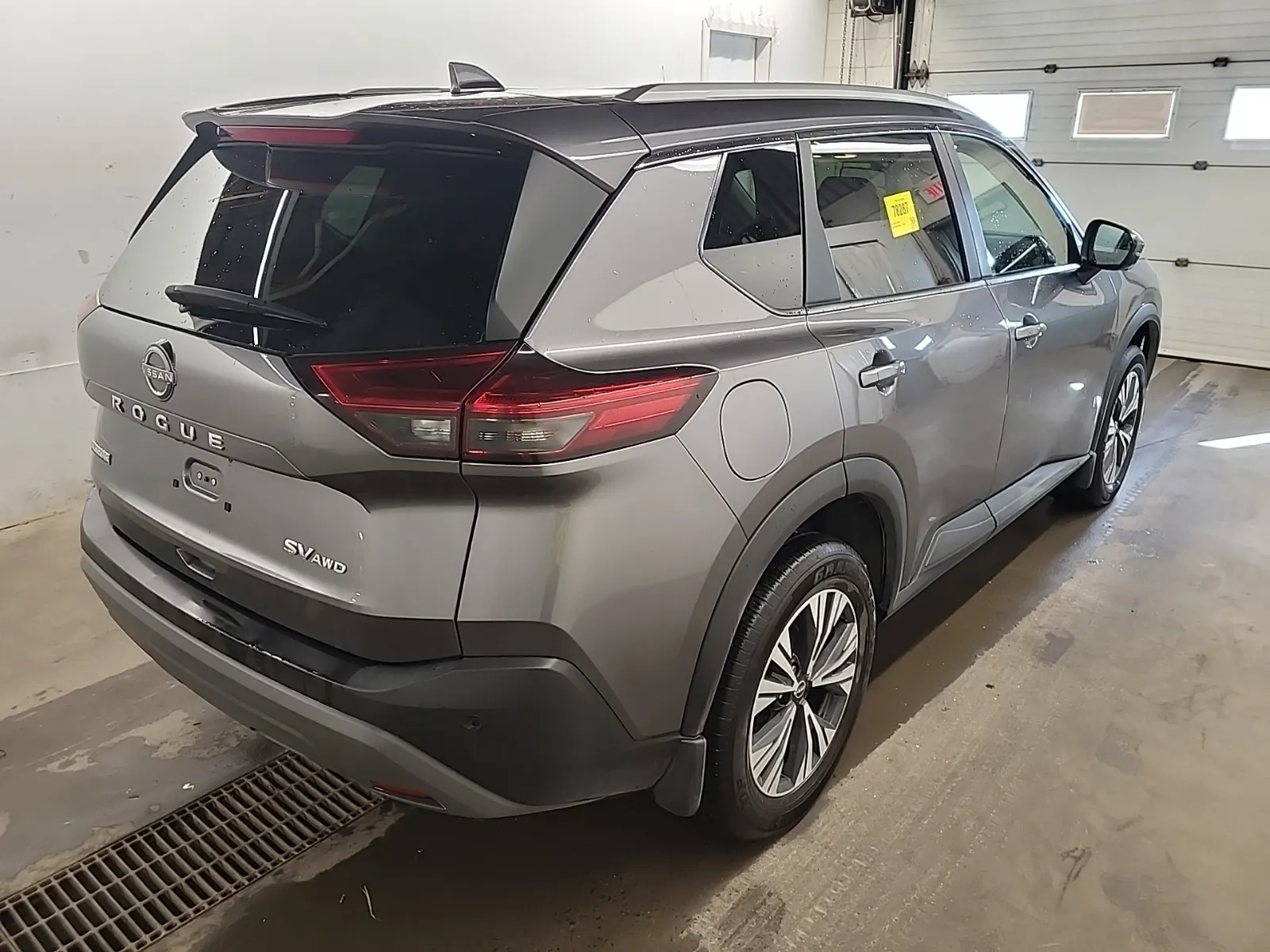 Passenger Rear 3/4 Photo