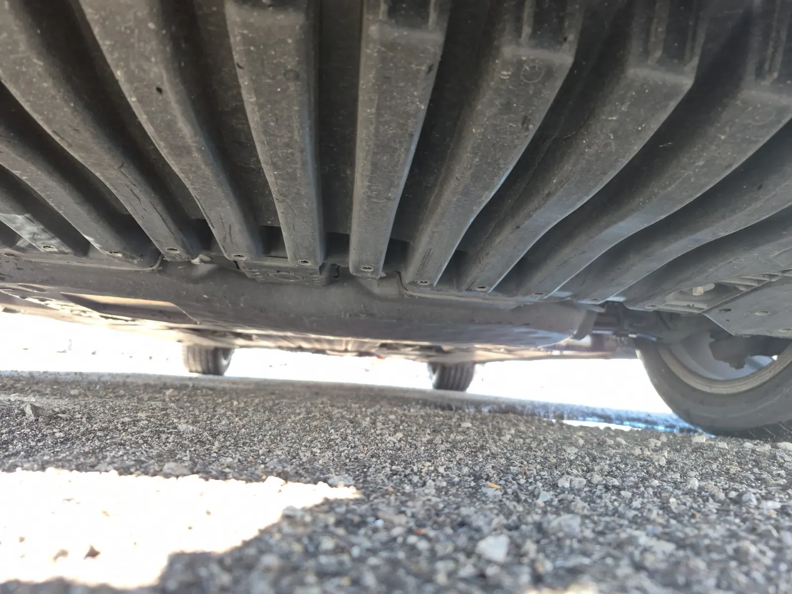 Undercarriage - Front Photo