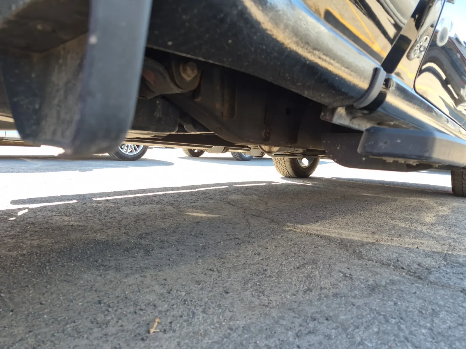 Undercarriage - Passenger Photo