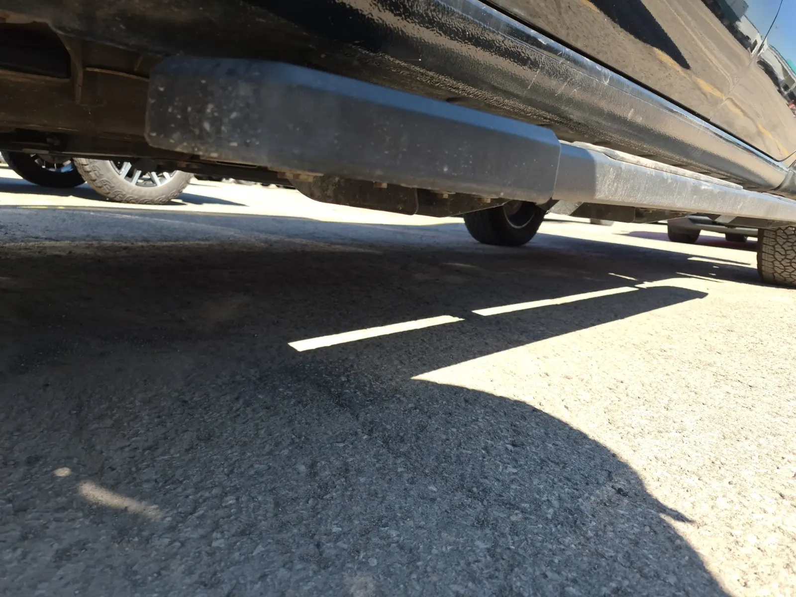 Undercarriage - Driver Photo
