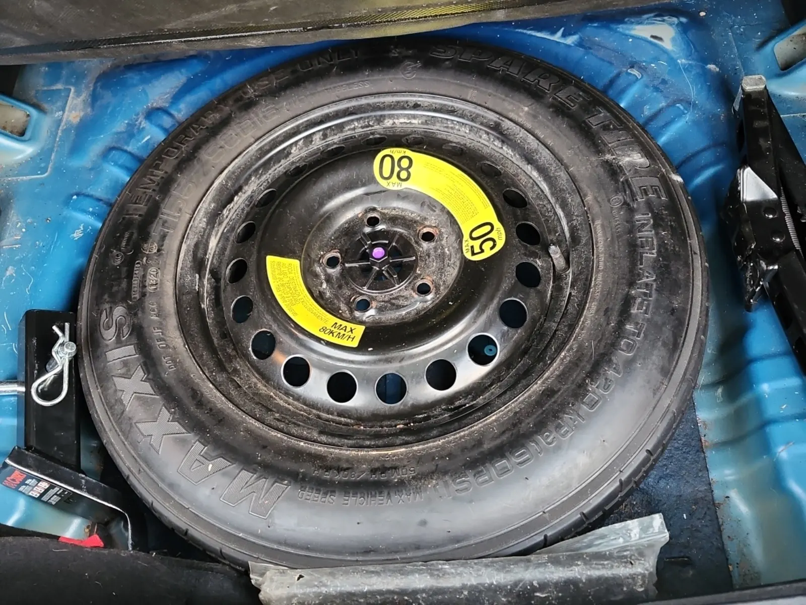 Undercarriage - Rear Photo