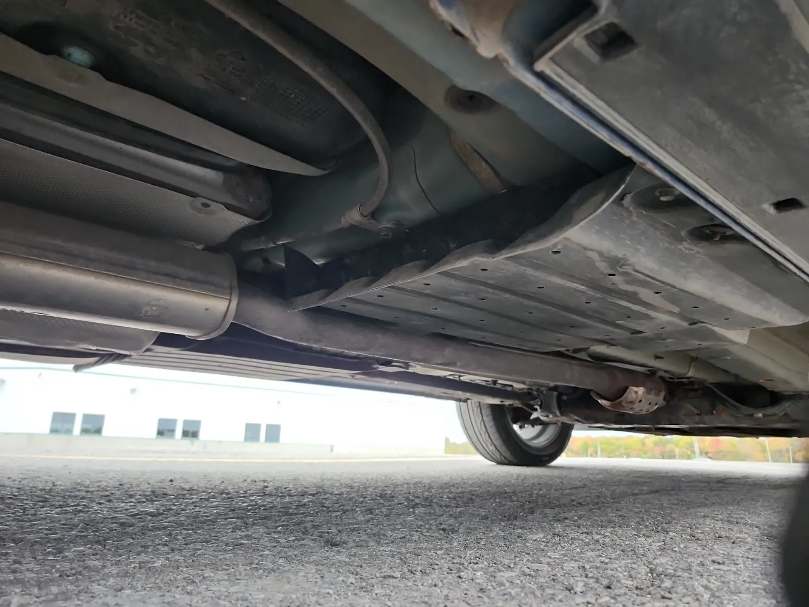 Undercarriage - Passenger Photo