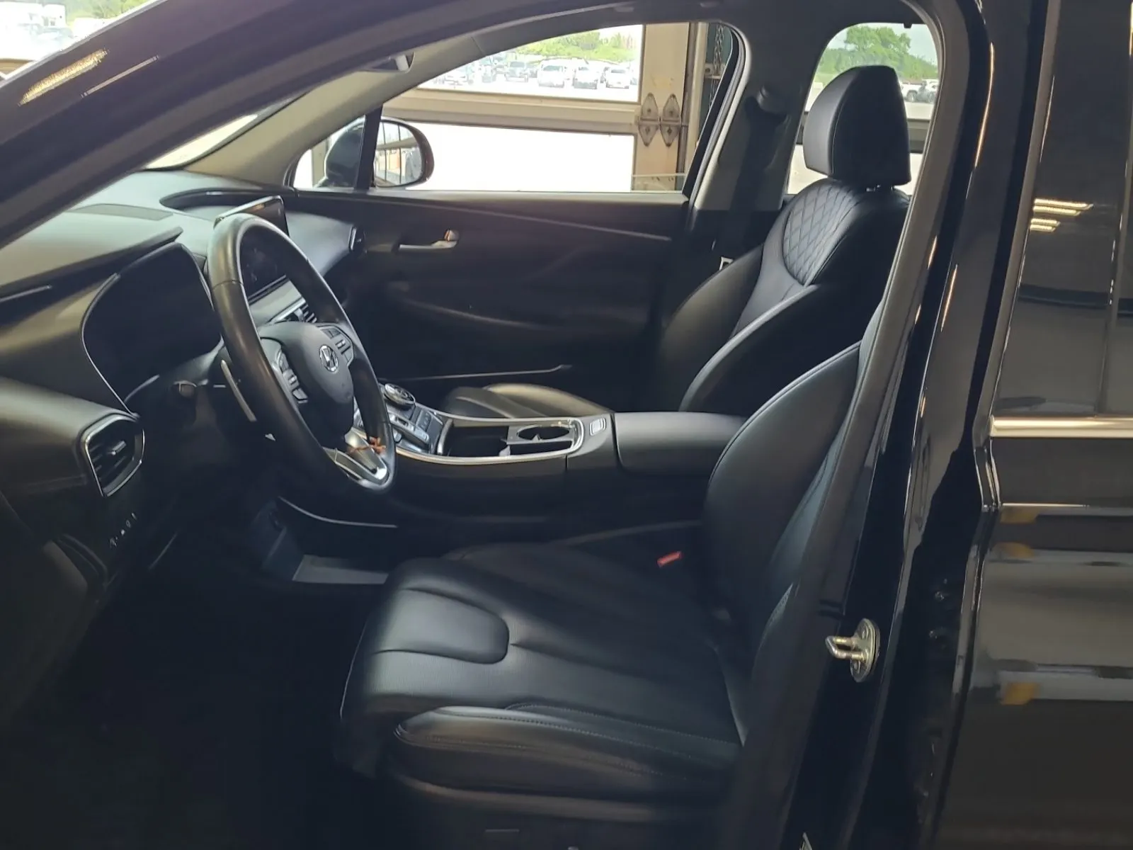 Front Interior Photo